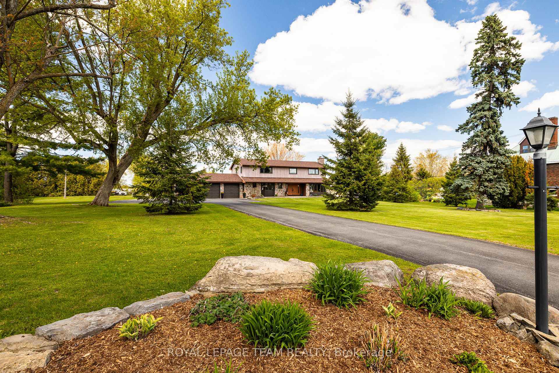 residential Property Image no.1