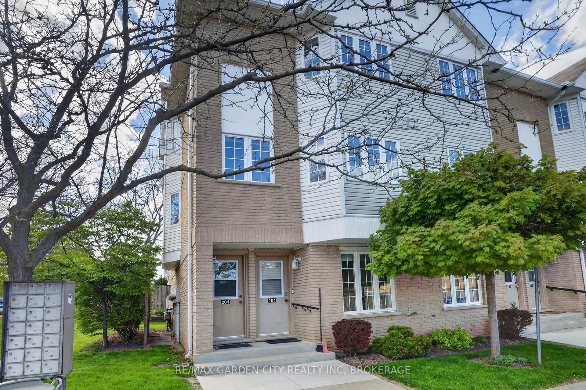 residential Property Image no.1