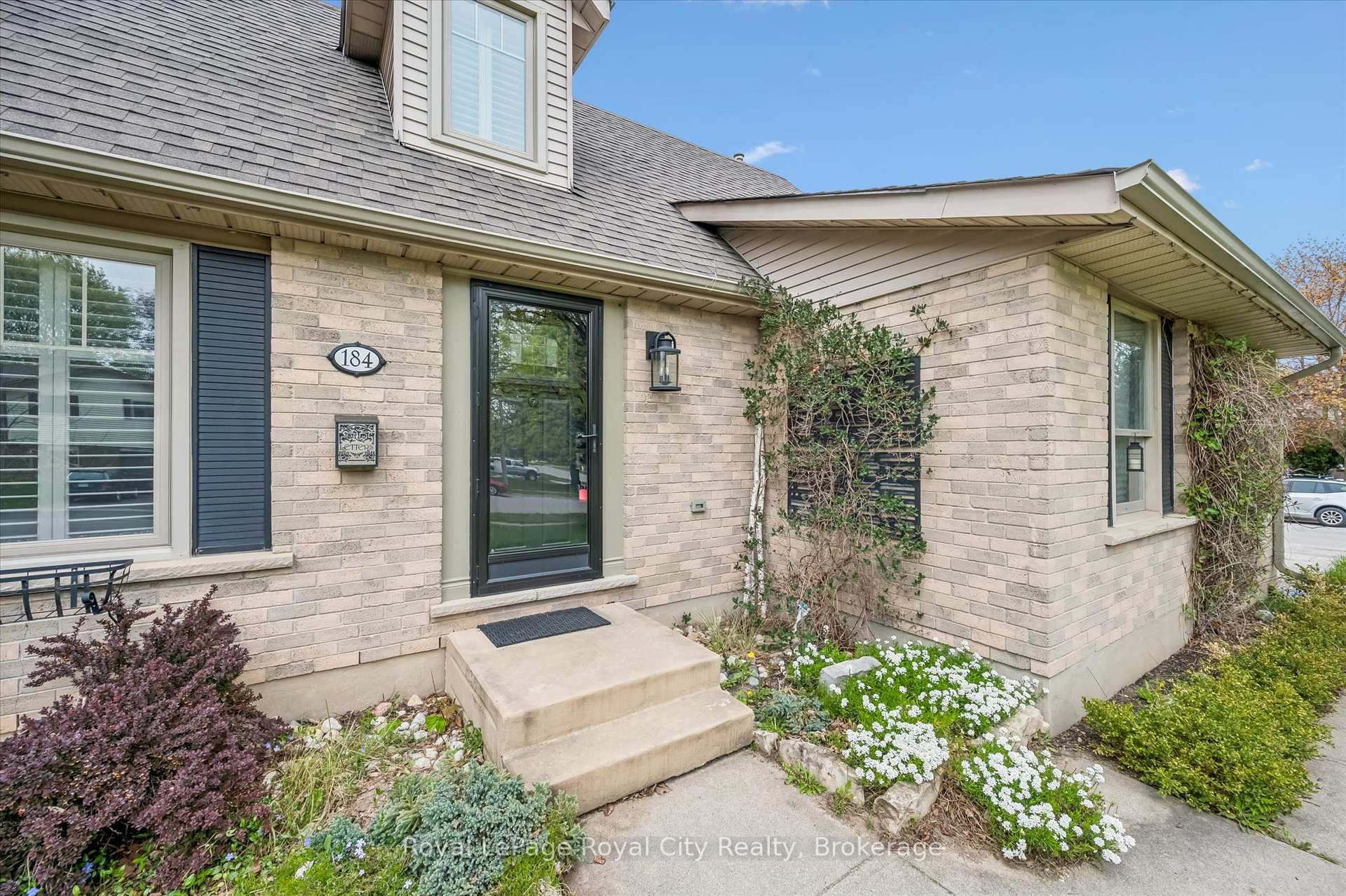 residential Property Image no.1