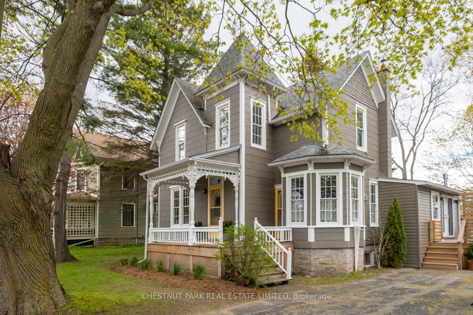 16 Johnson Street, Prince Edward County, ON K0K 2T0