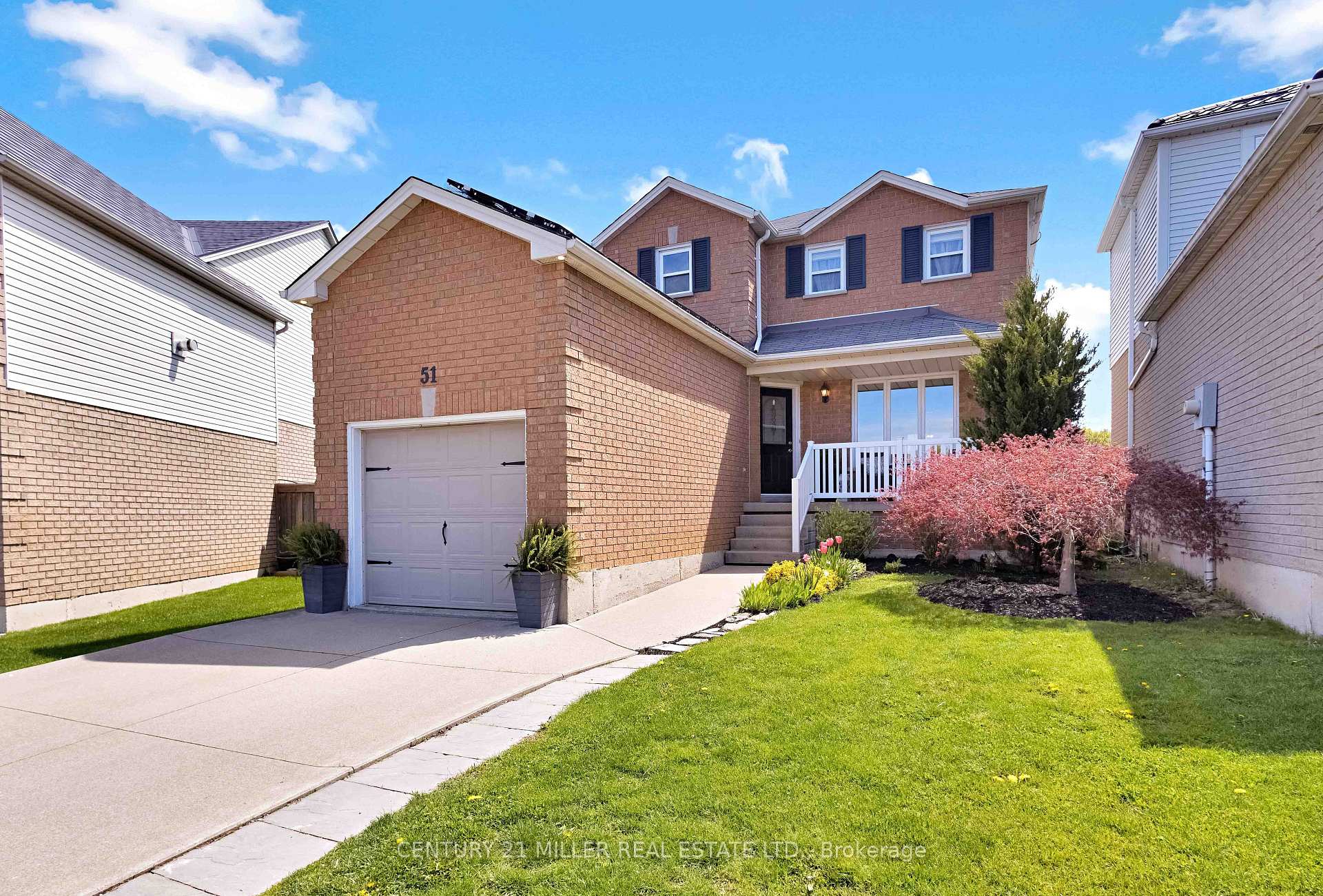 51 Cartier Crescent, Hamilton, ON L8W 3L8