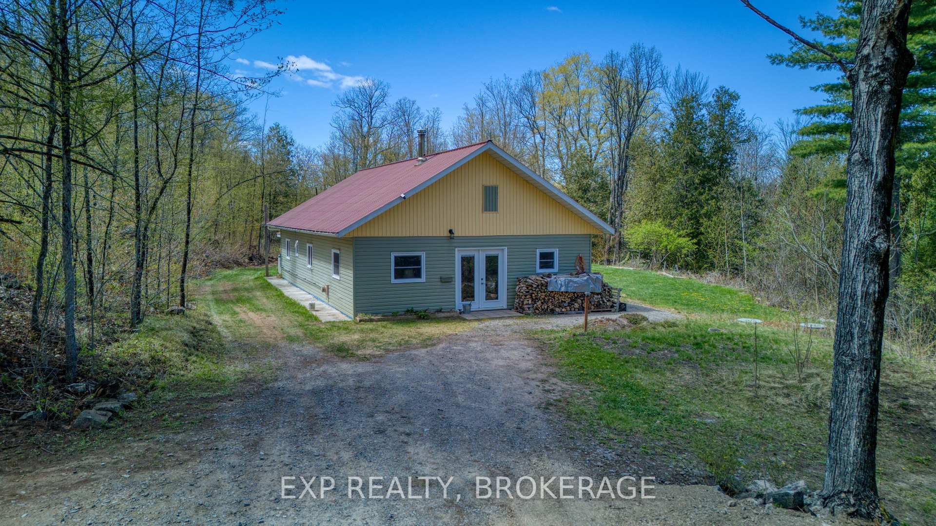 371 Sherbrooke Drive, Tay Valley, ON K0H 2B0