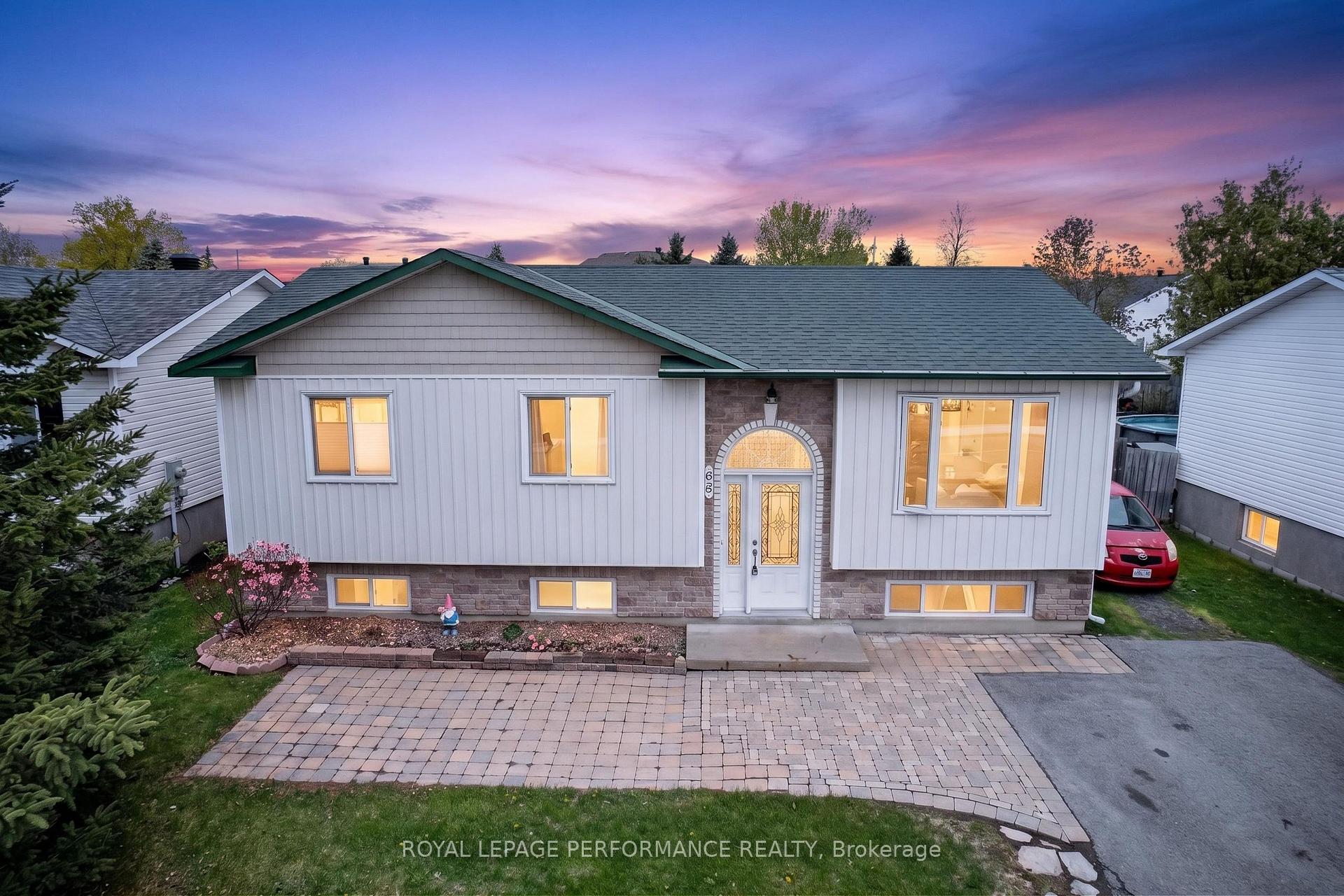68 Lafleche Boulevard, Casselman, ON K0A 1M0