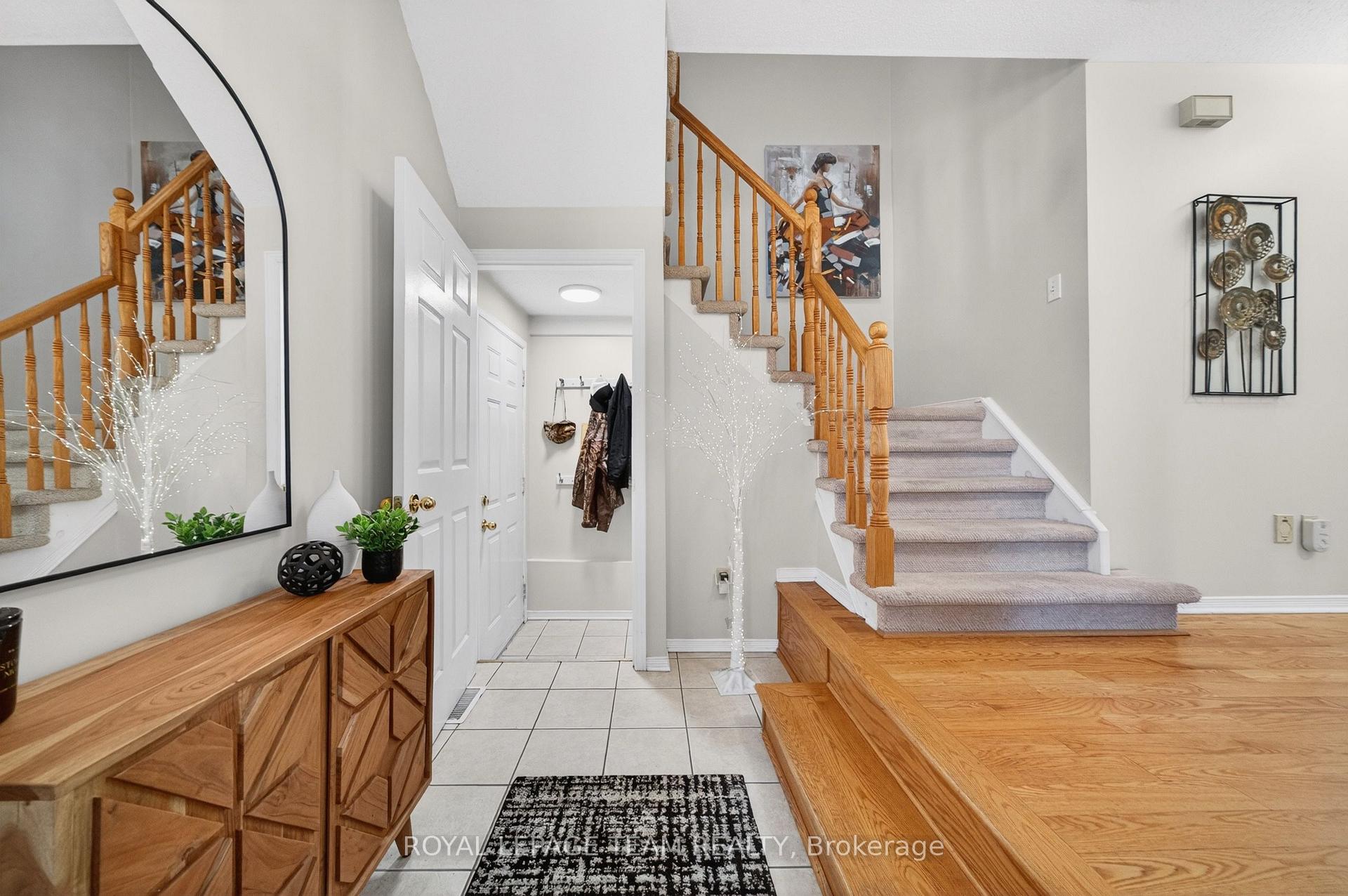 27 Inwood Drive, Kanata — photo 5 of 5