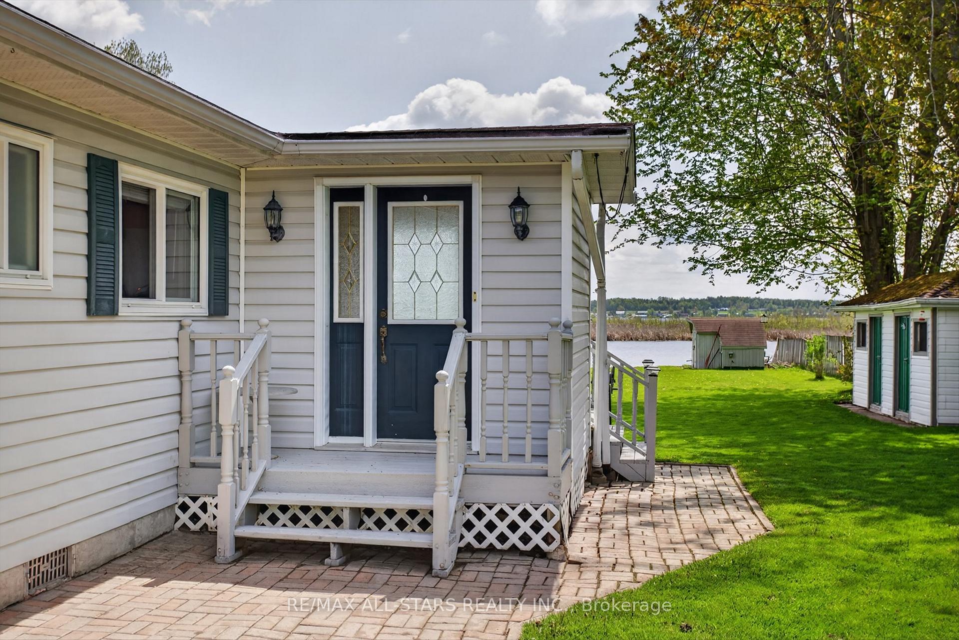 132 Fenelon Drive, Kawartha Lakes — photo 3 of 5
