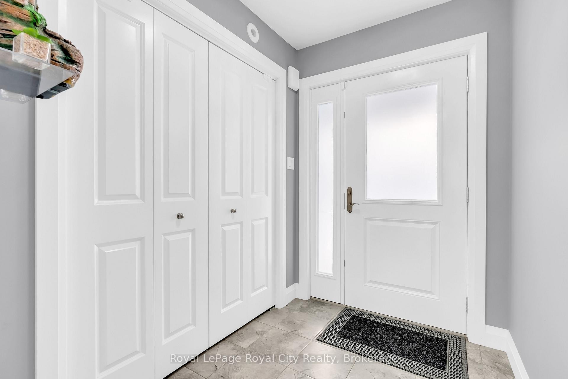 181 Halls Drive, Centre Wellington — photo 4 of 5