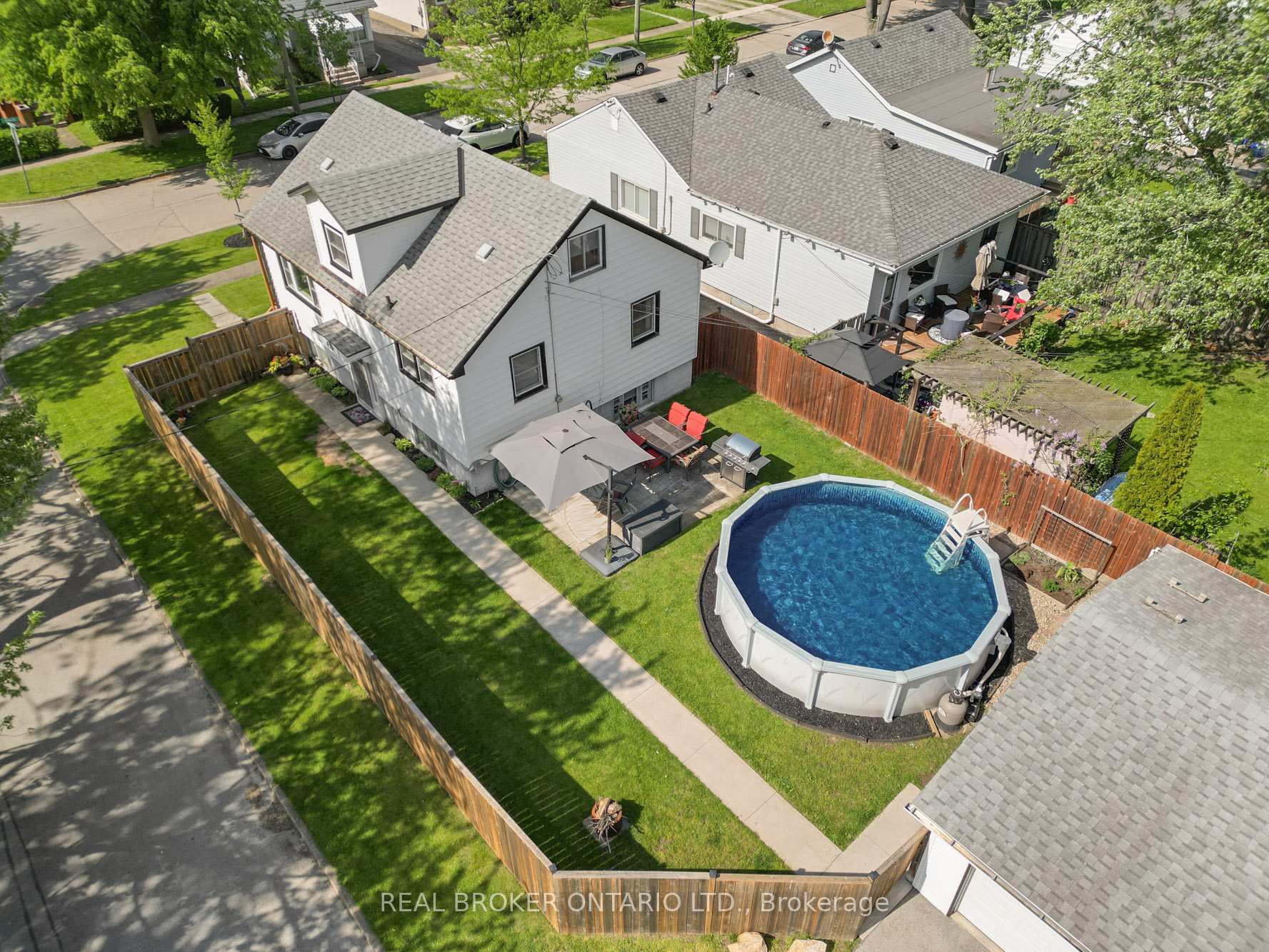 21 Hilda Street, St. Catharines — photo 4 of 5
