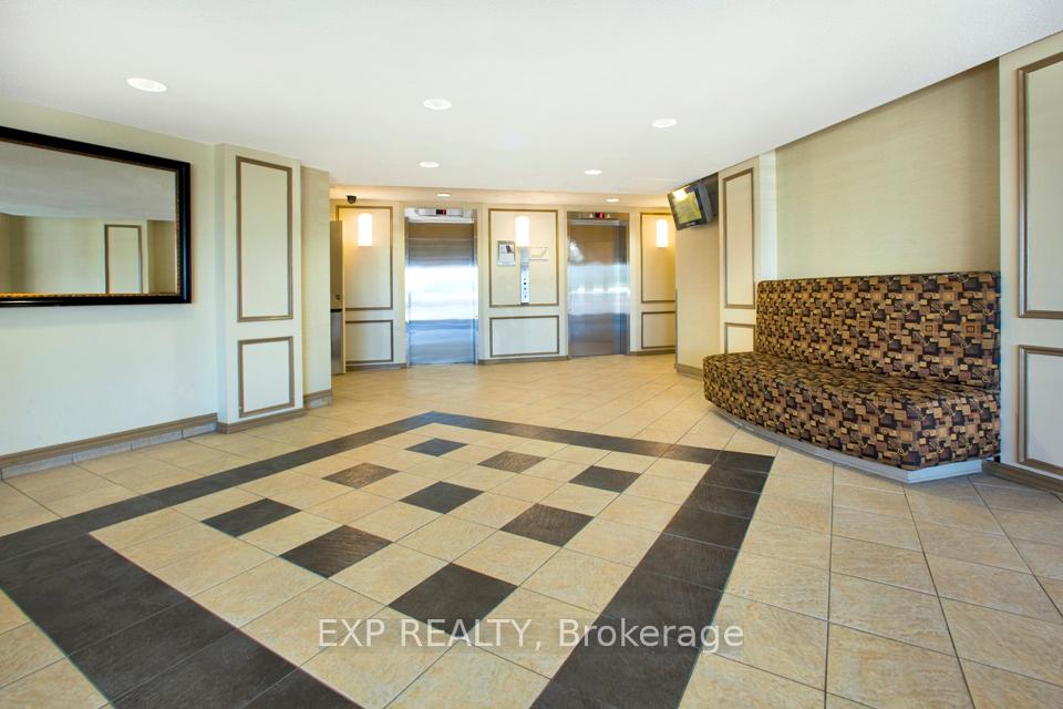 1320 Richmond Road 619, Britannia - Lincoln Heights and Area — photo 3 of 5