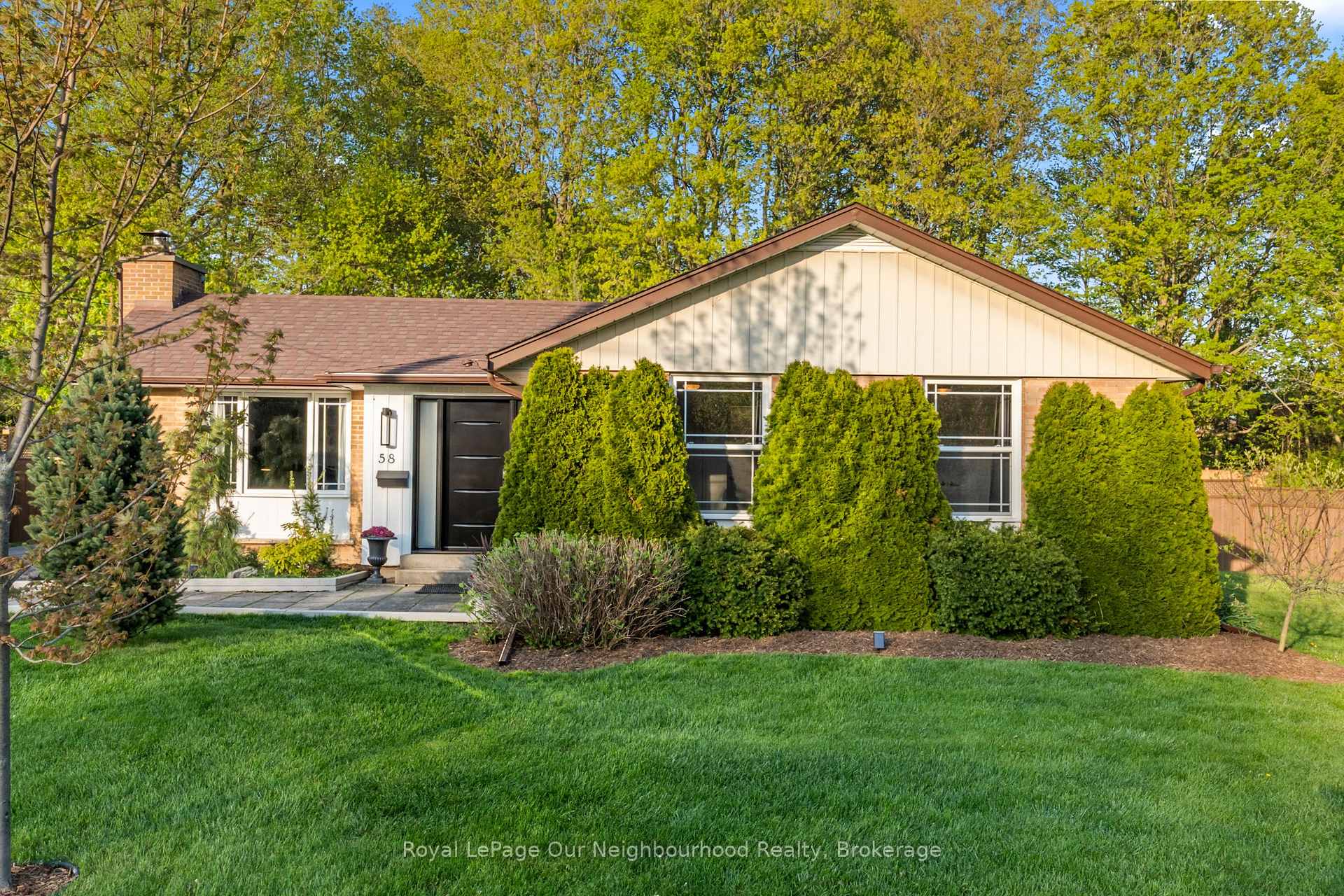 58 Hamilton Avenue, Cobourg, ON K9A 1W1 — Cobourg, Ontario