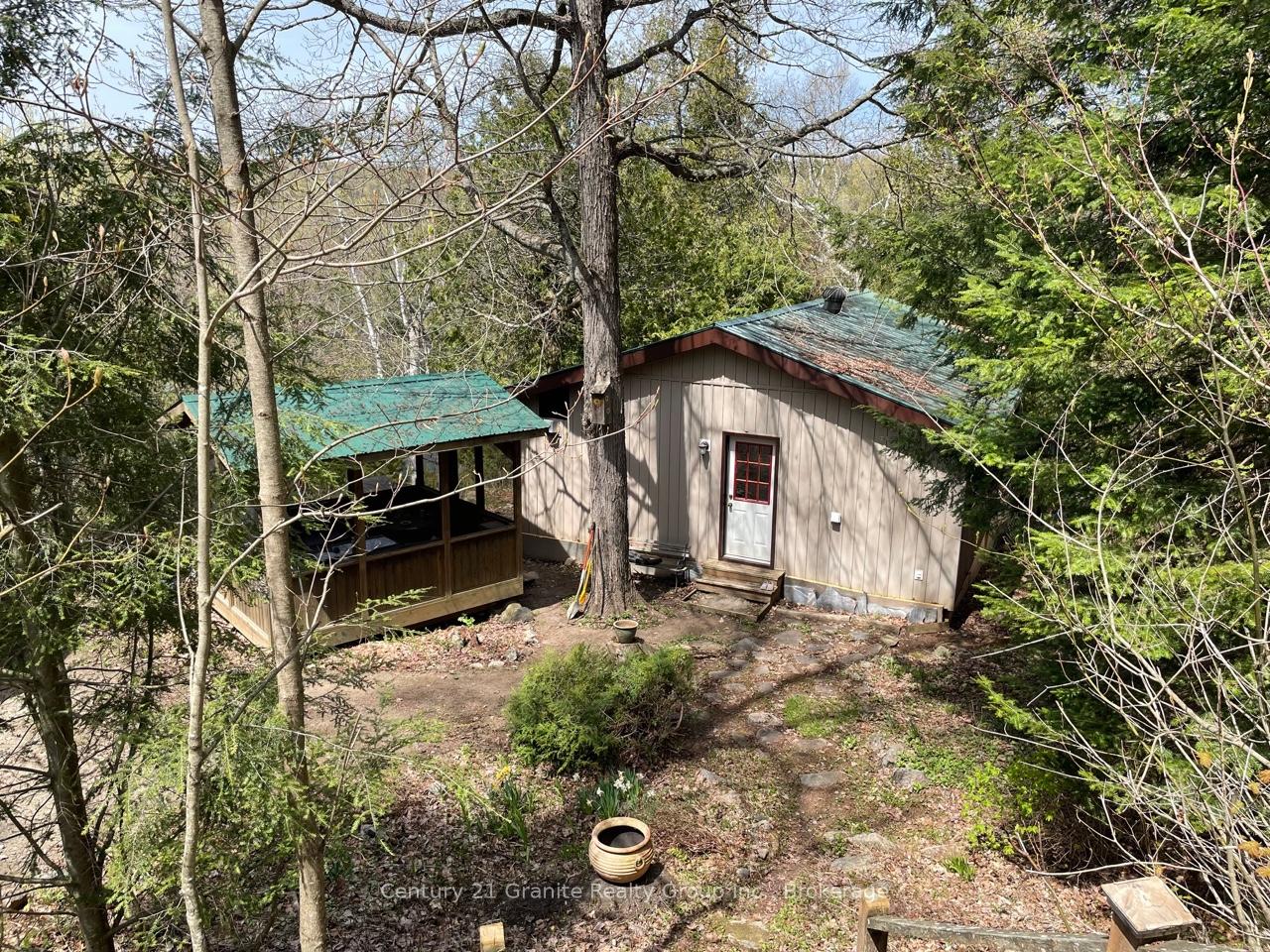 1167 Precipice Road, Dysart et al — photo 4 of 5