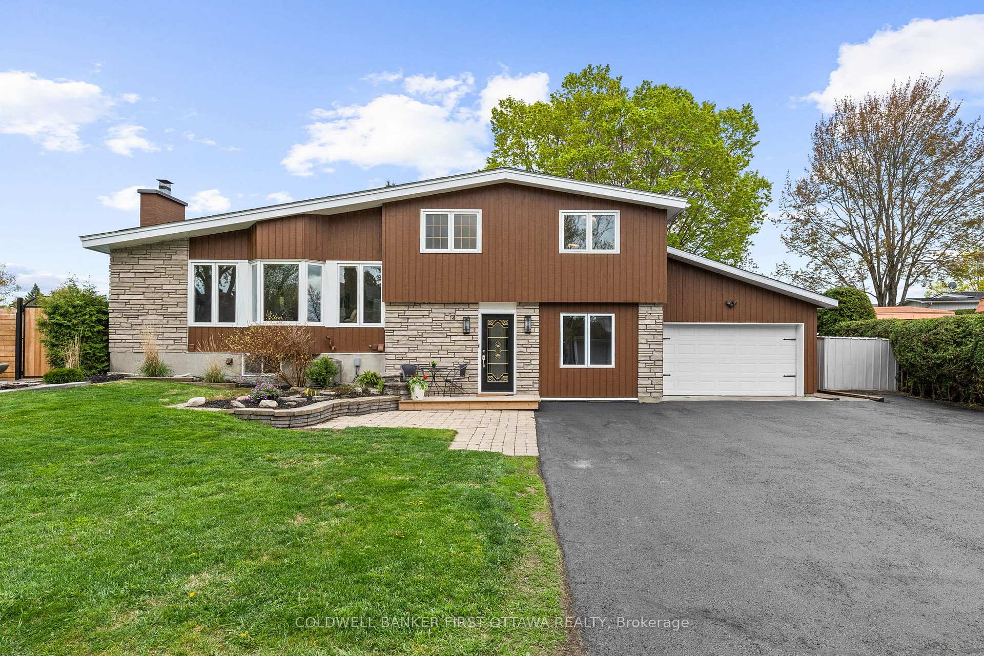 14 Cramer Drive, South of Baseline to Knoxdale — photo 4 of 5