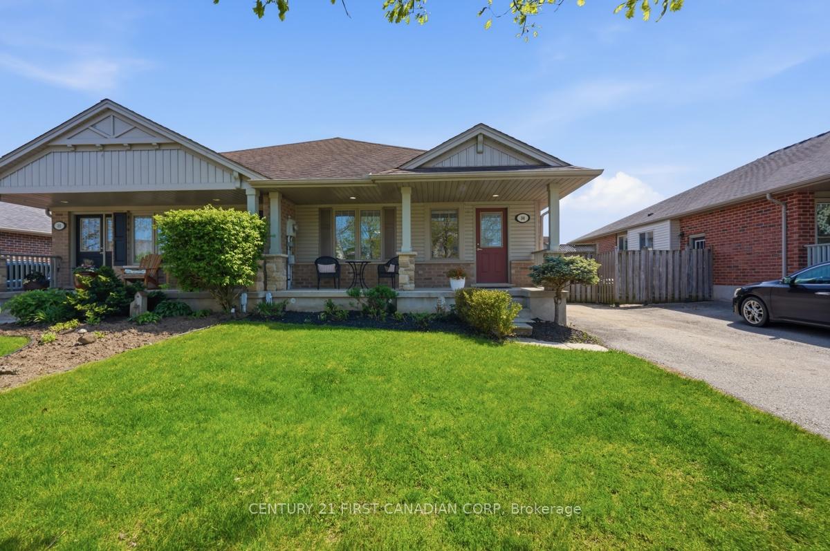30 Pear Tree Avenue, St. Thomas, ON N5R 0B5 — St. Thomas, Ontario