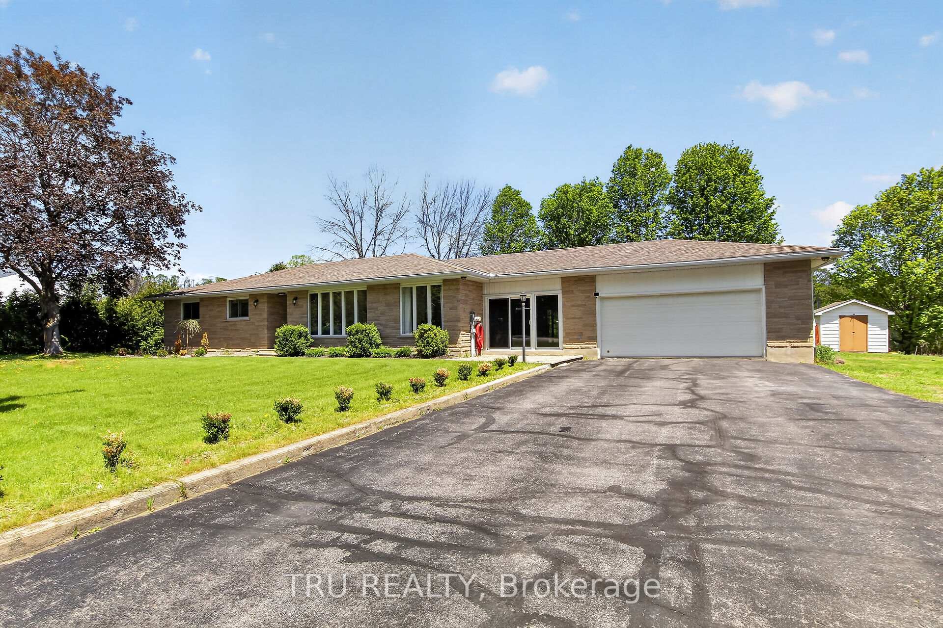 3910 HIGHLAND Road, McNab/Braeside — photo 2 of 5