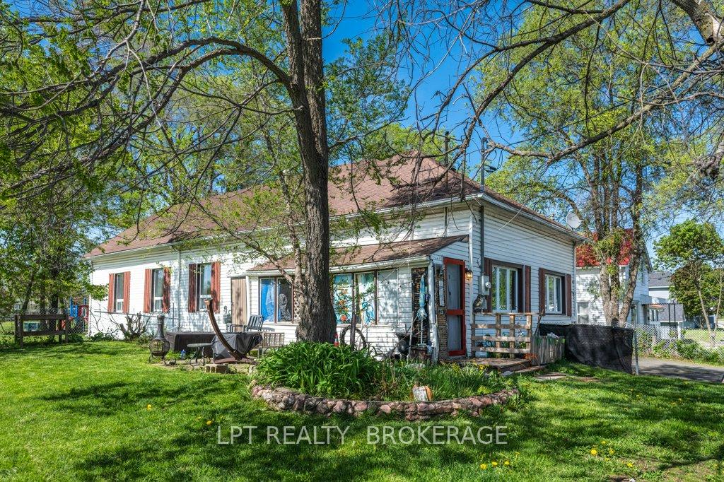 4069 Bath Road, Kingston, ON K7M 4Y6 — Kingston, Ontario