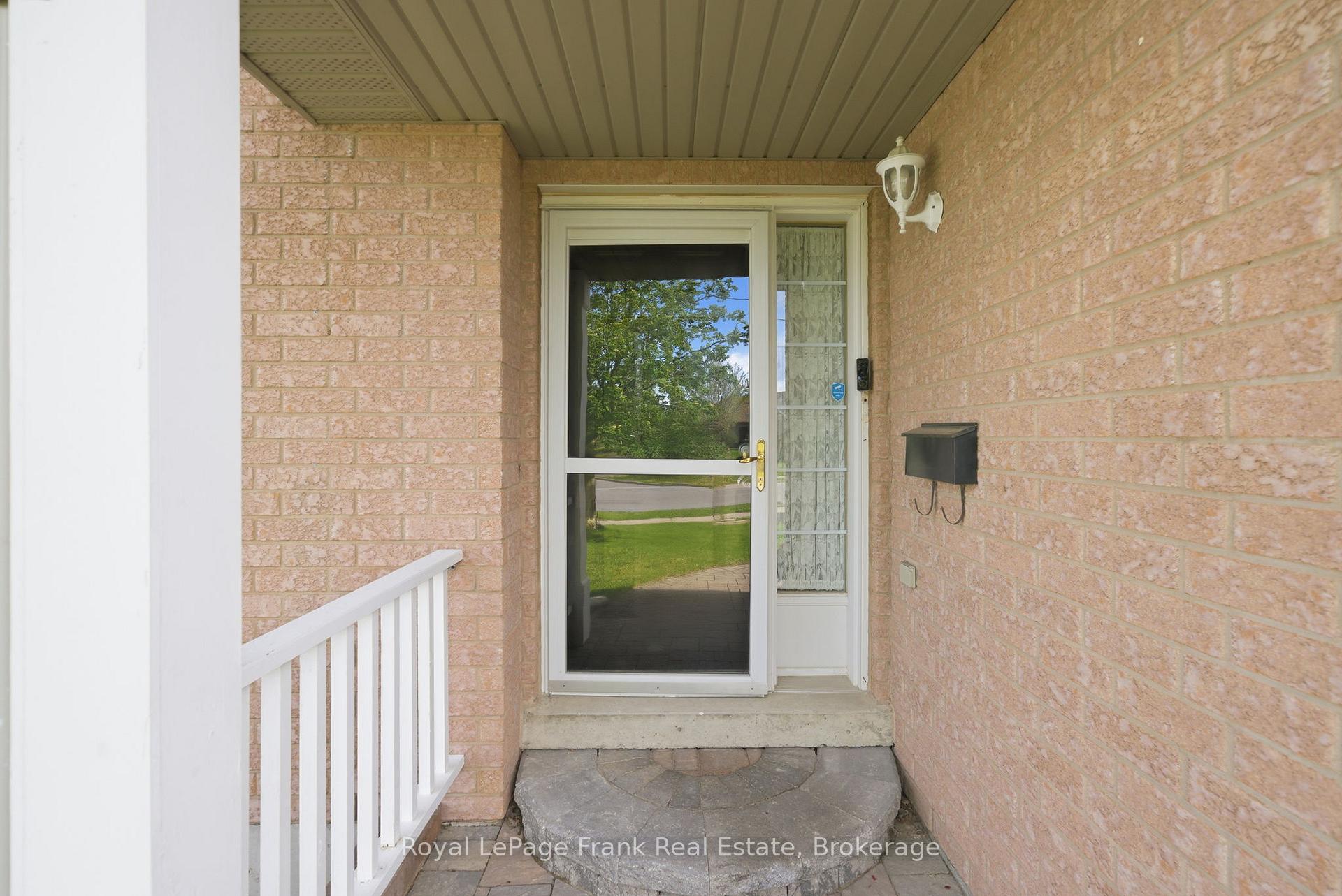 343 Mary Street W, Kawartha Lakes — photo 5 of 5