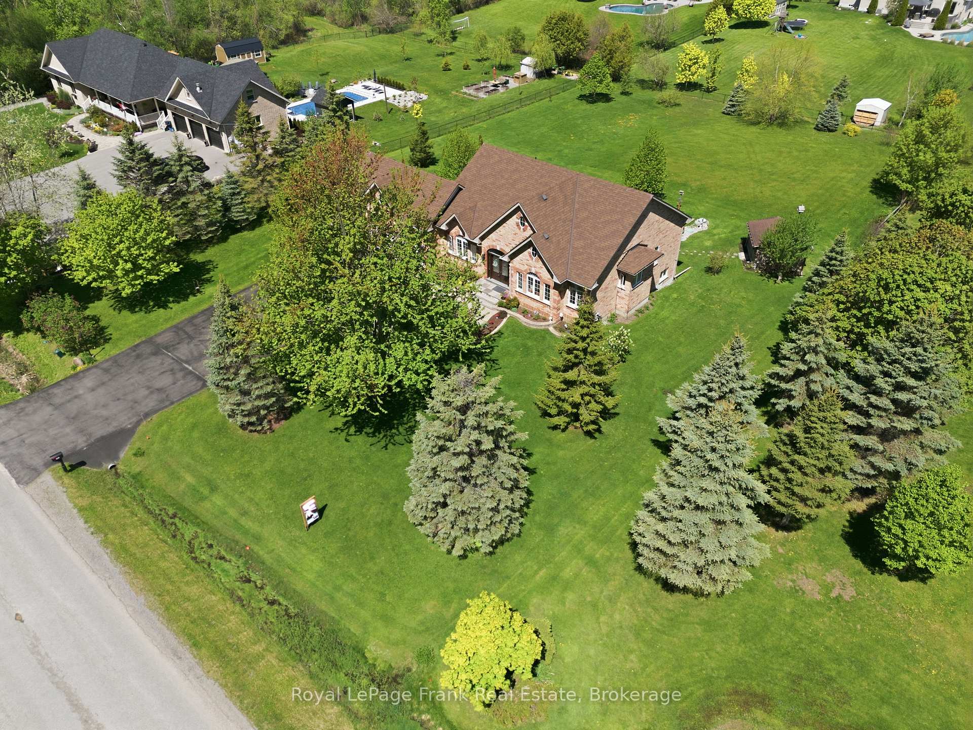 197 McGill Drive, Kawartha Lakes — photo 2 of 5