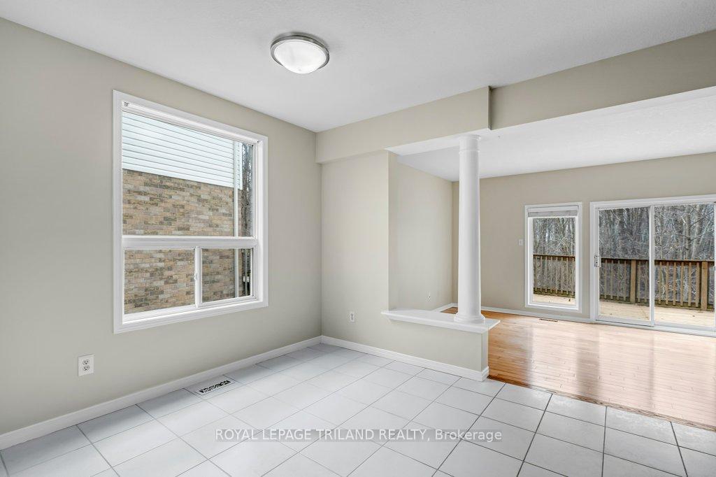 215 Rossmore Court, London South — photo 3 of 5