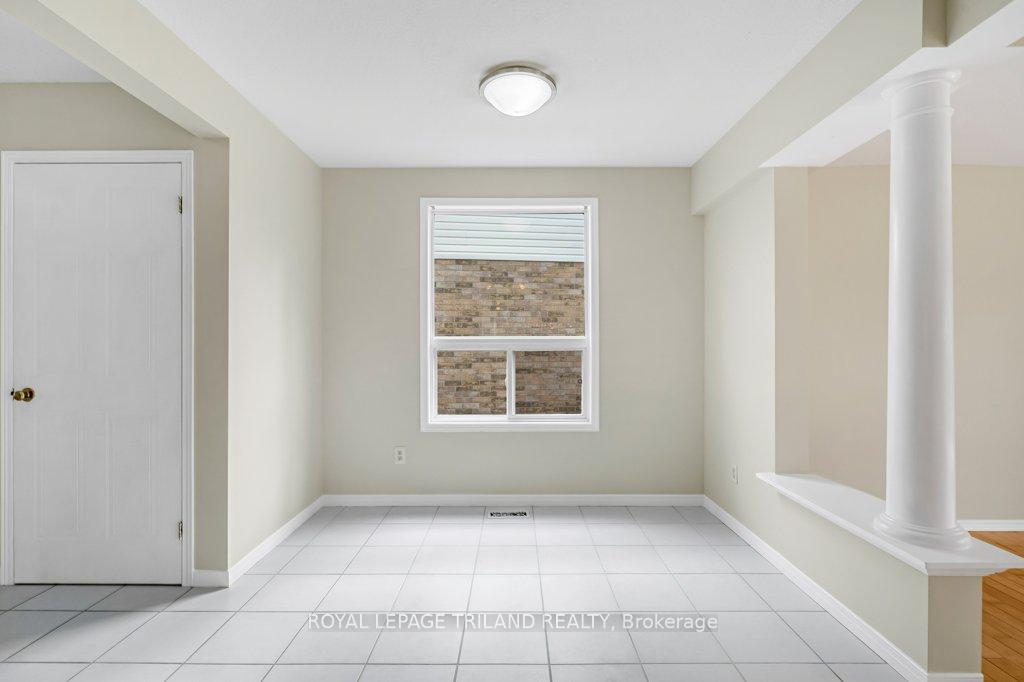 215 Rossmore Court, London South — photo 4 of 5