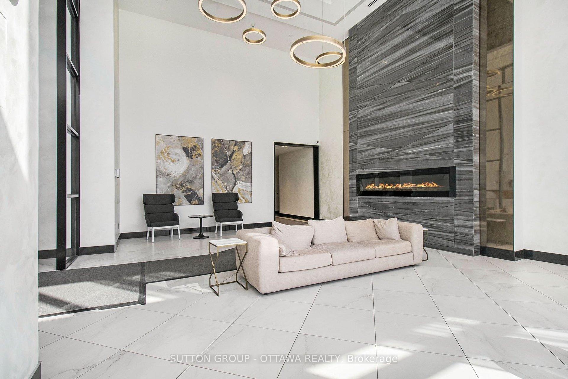 255 Bay Street S 14, Ottawa Centre — photo 2 of 5