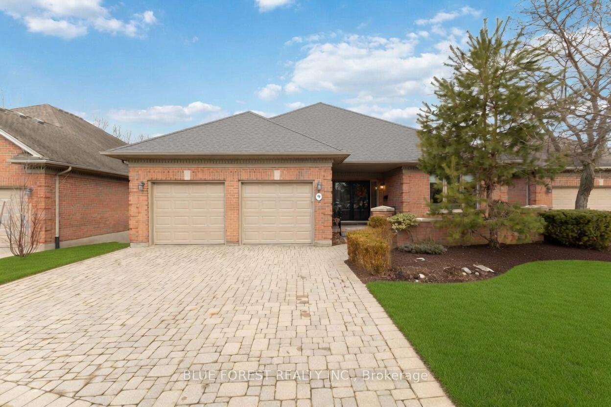 50 Northumberland Road 9, London North, ON N6H 5J2 — London North, Ontario