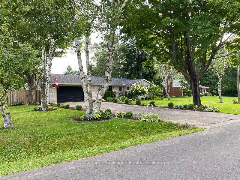 35 Hamilton Avenue, Cobourg, ON K9A 1V7 — Cobourg, Ontario