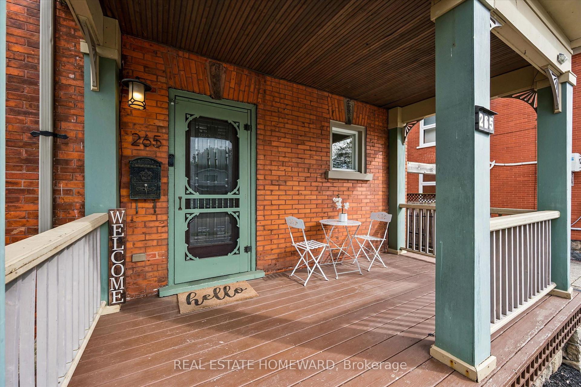 265 Dolph Street N, Cambridge — photo 3 of 5