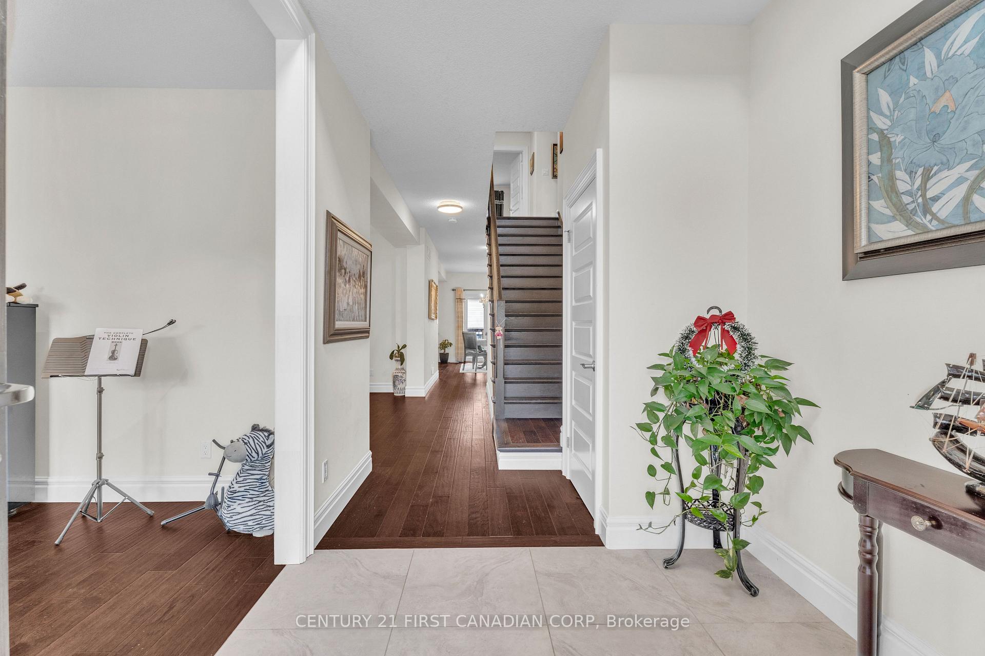 754 Jackpine Way, London North — photo 5 of 5