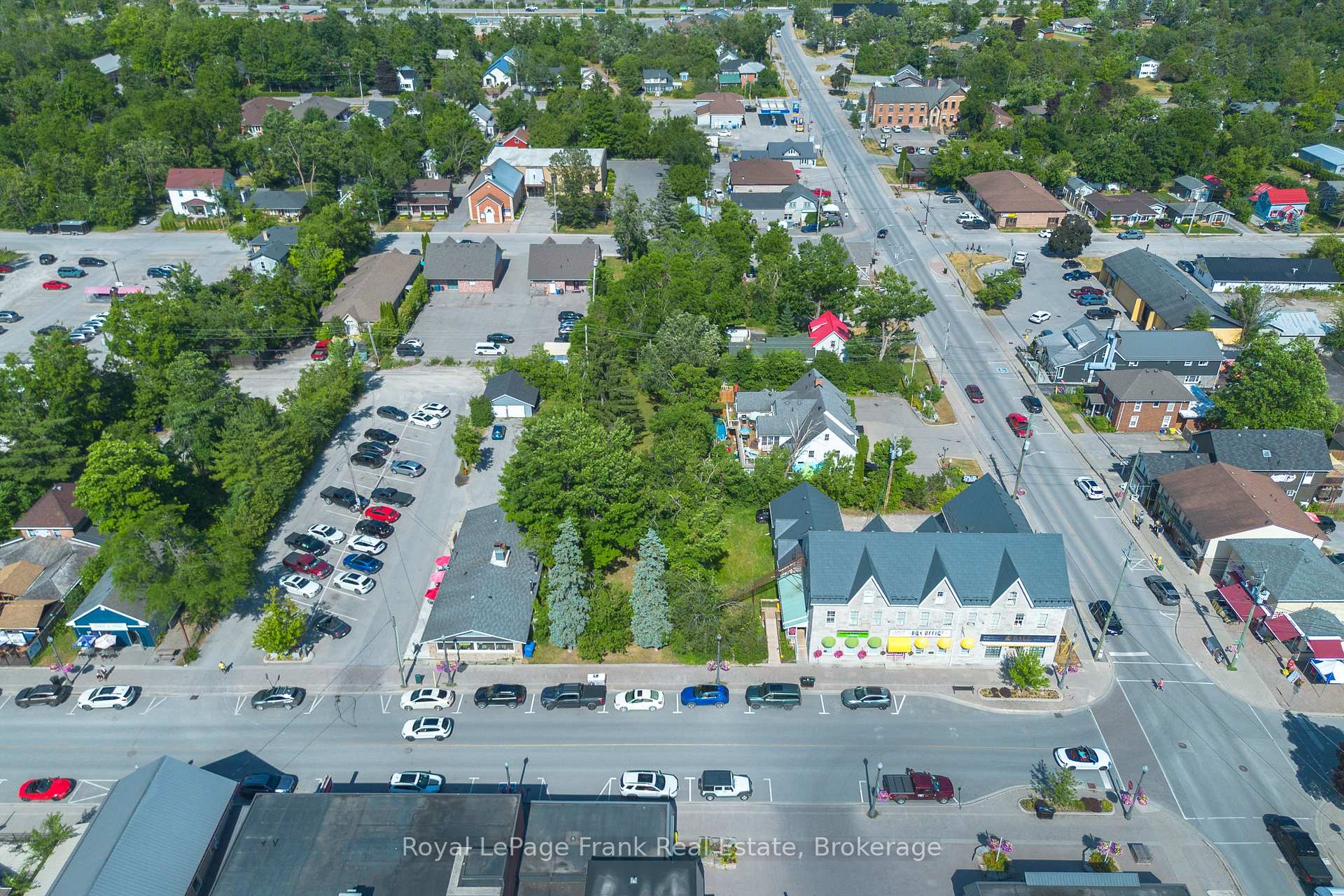 84 Bolton and William Street, Kawartha Lakes — photo 4 of 5