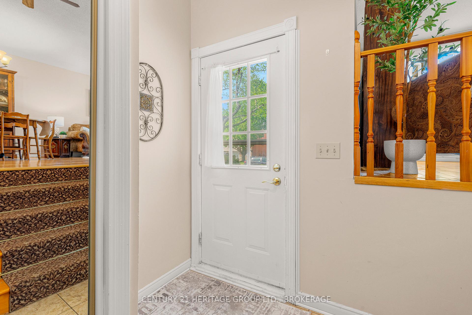 1112 Basswood Place, Kingston — photo 5 of 5