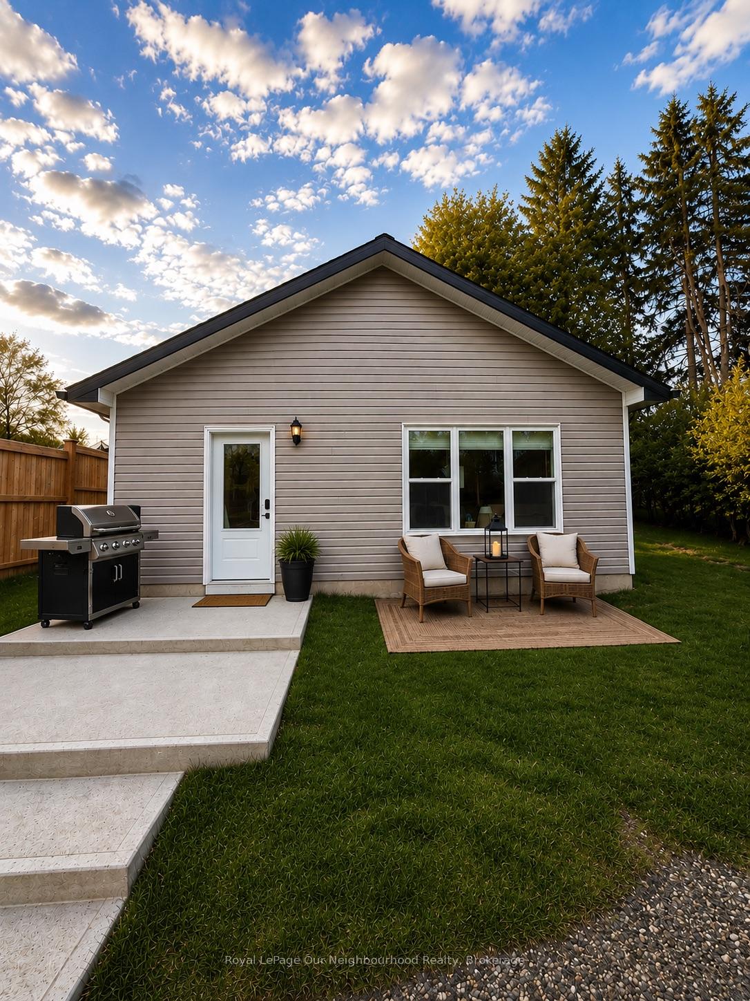 1287 Cartier Boulevard N 3, Peterborough, ON K9H 6S4 — Peterborough, Ontario
