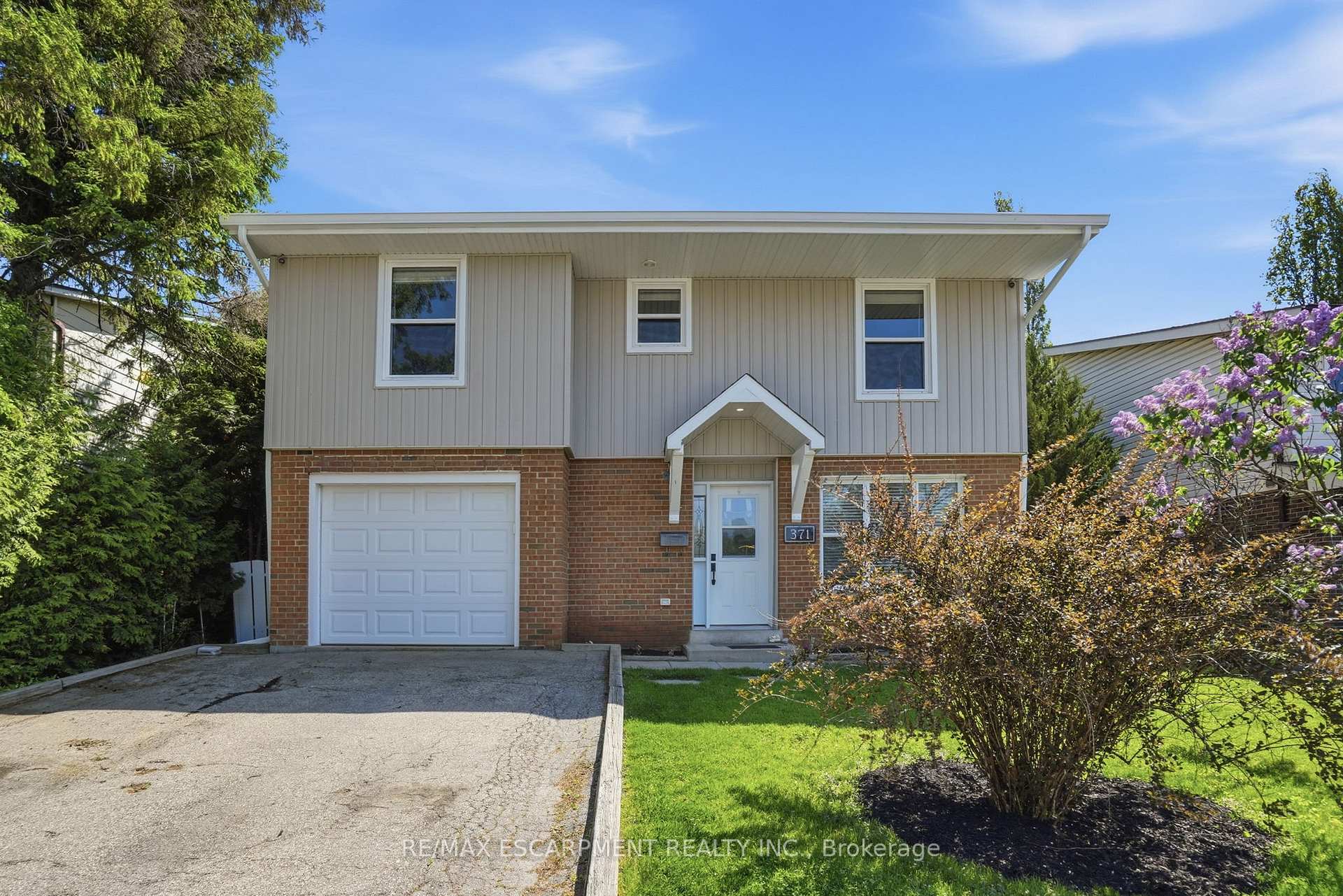371 Brantwood Park Road, Brantford — photo 2 of 5