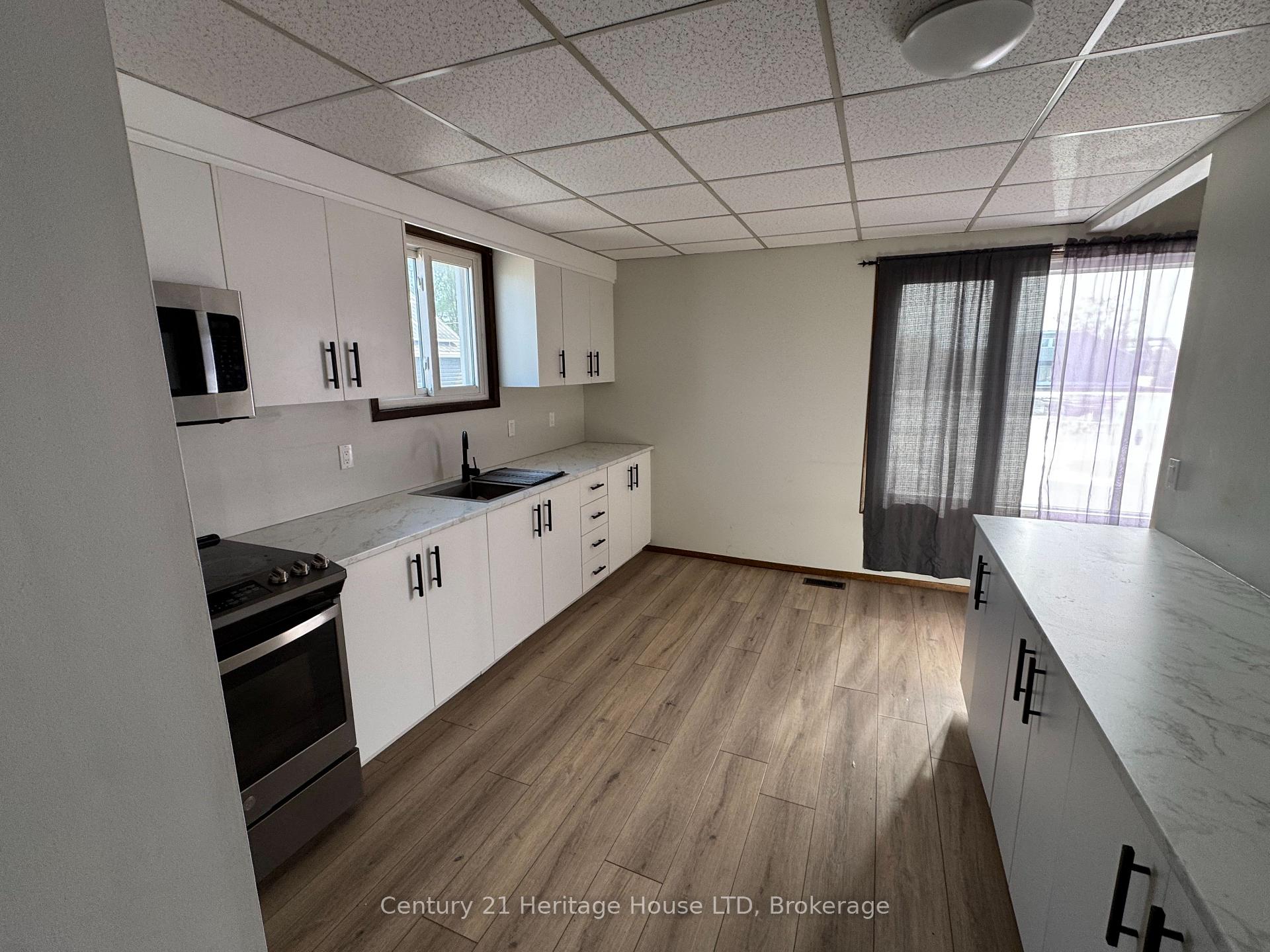 7 Klauck Street 1, Fort Erie — photo 3 of 5