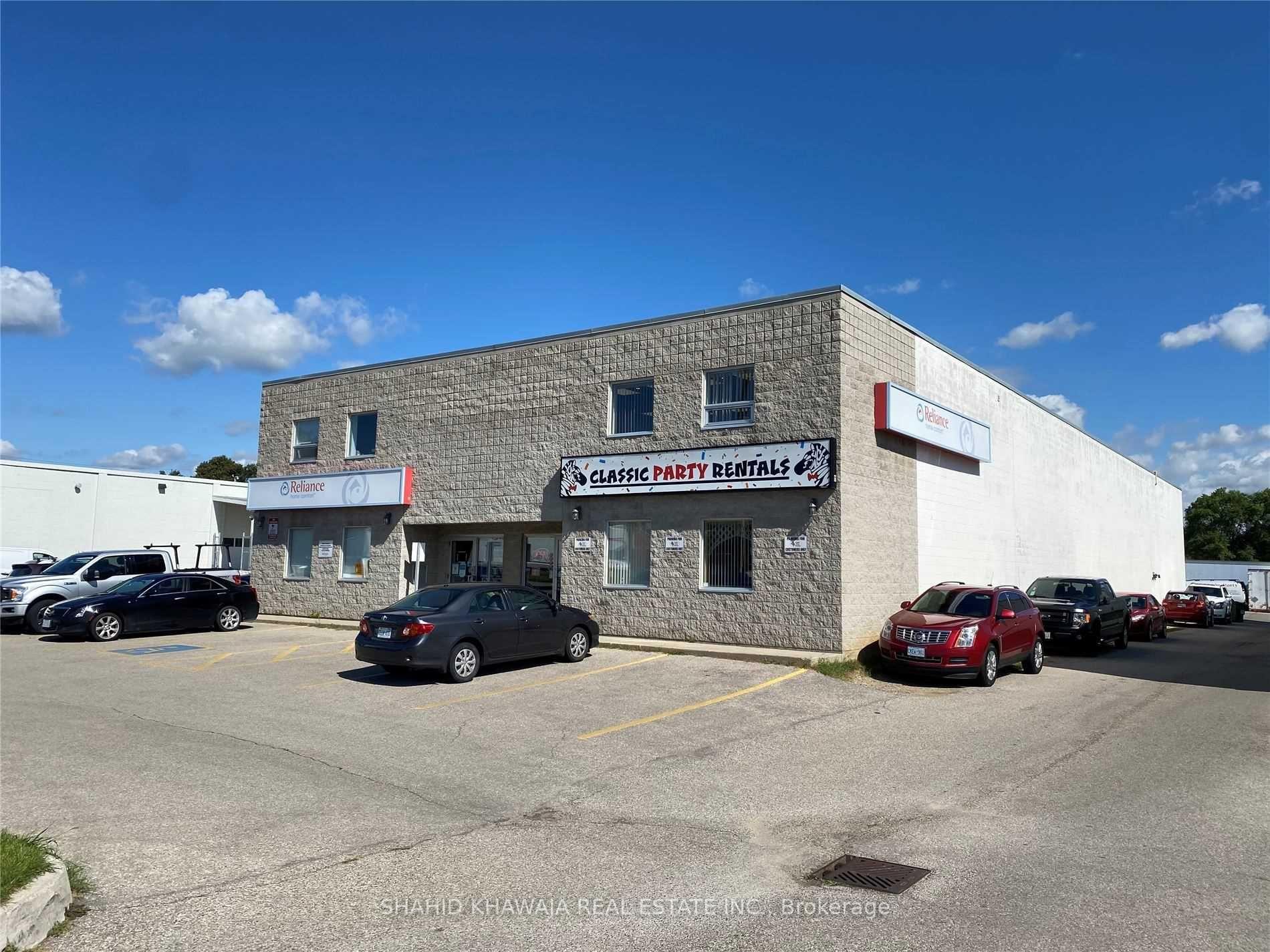 37 Morton Avenue E, Brantford — photo 2 of 5
