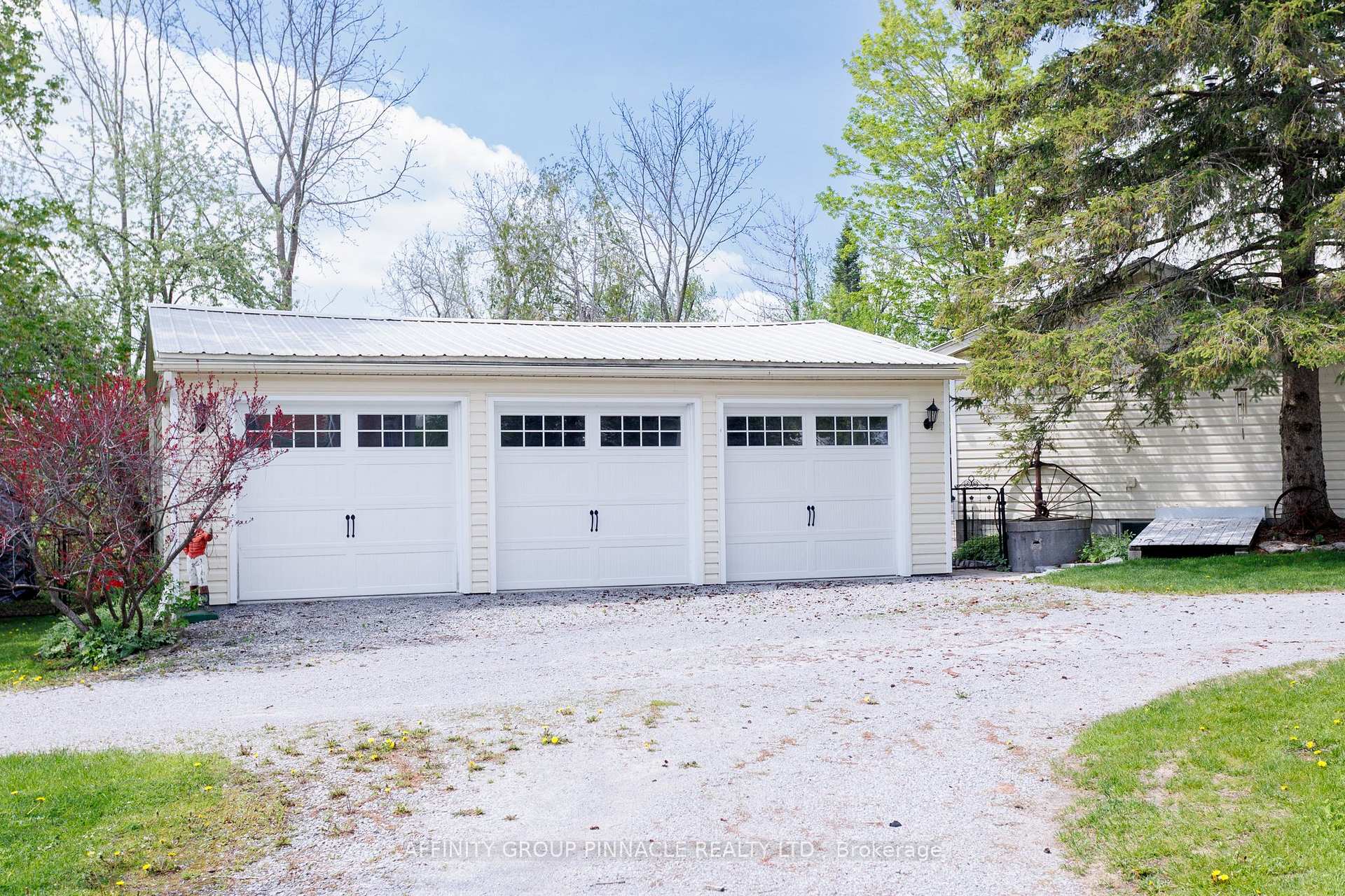145 King Street, Kawartha Lakes — photo 5 of 5