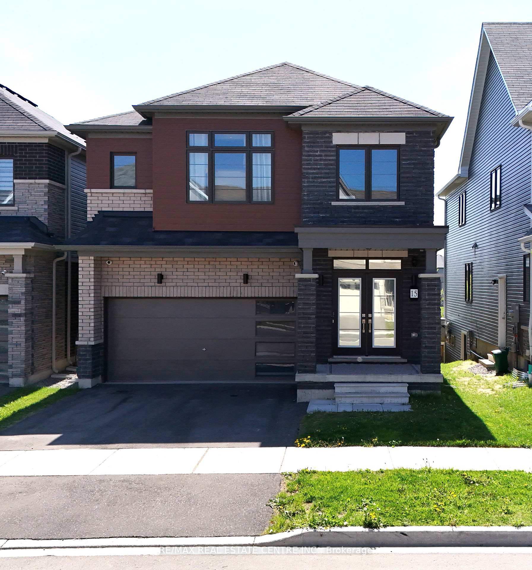 15 Cahill Drive, Brantford, ON N3T 0V5 — Brantford, Ontario