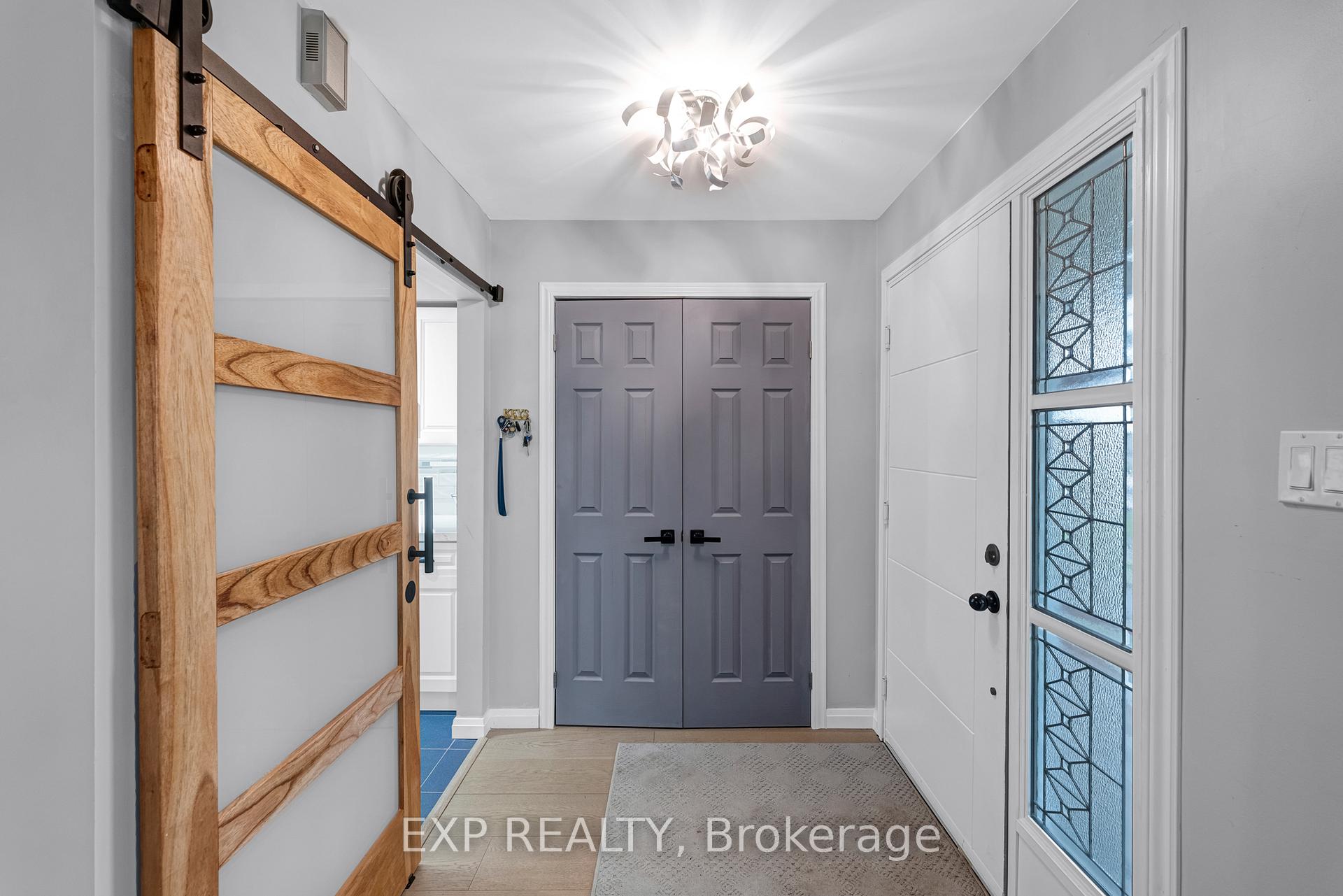 164 Colborne Street W, Kawartha Lakes — photo 3 of 5