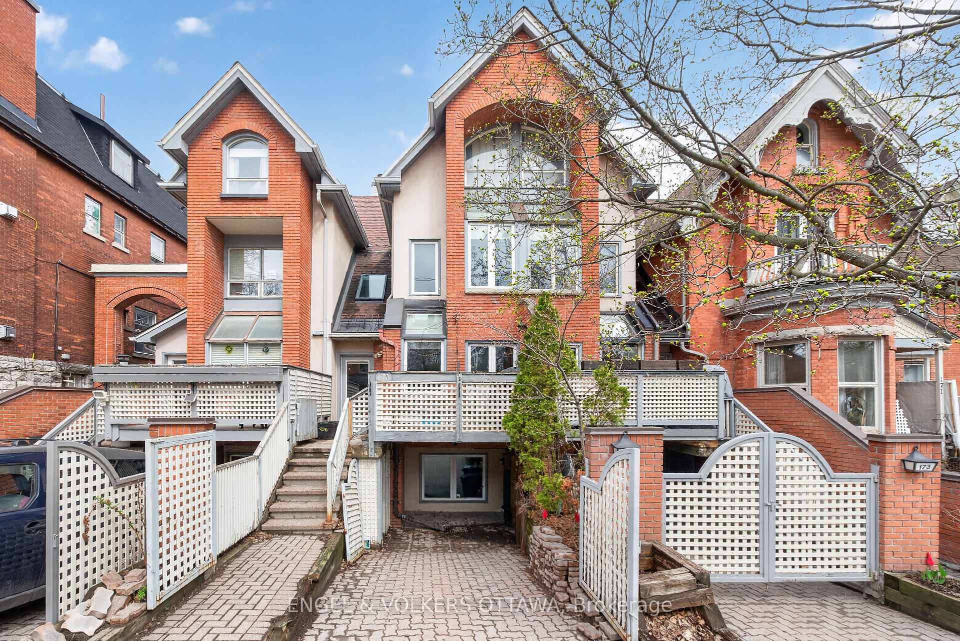 175 James Street B, Ottawa Centre, ON K1R 5M6 — Ottawa Centre, Ontario