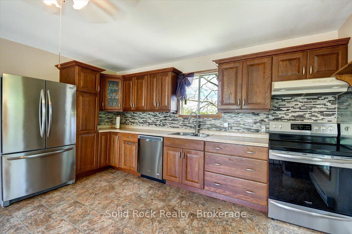 1823 2nd Line East N/A, Trent Hills — photo 5 of 5