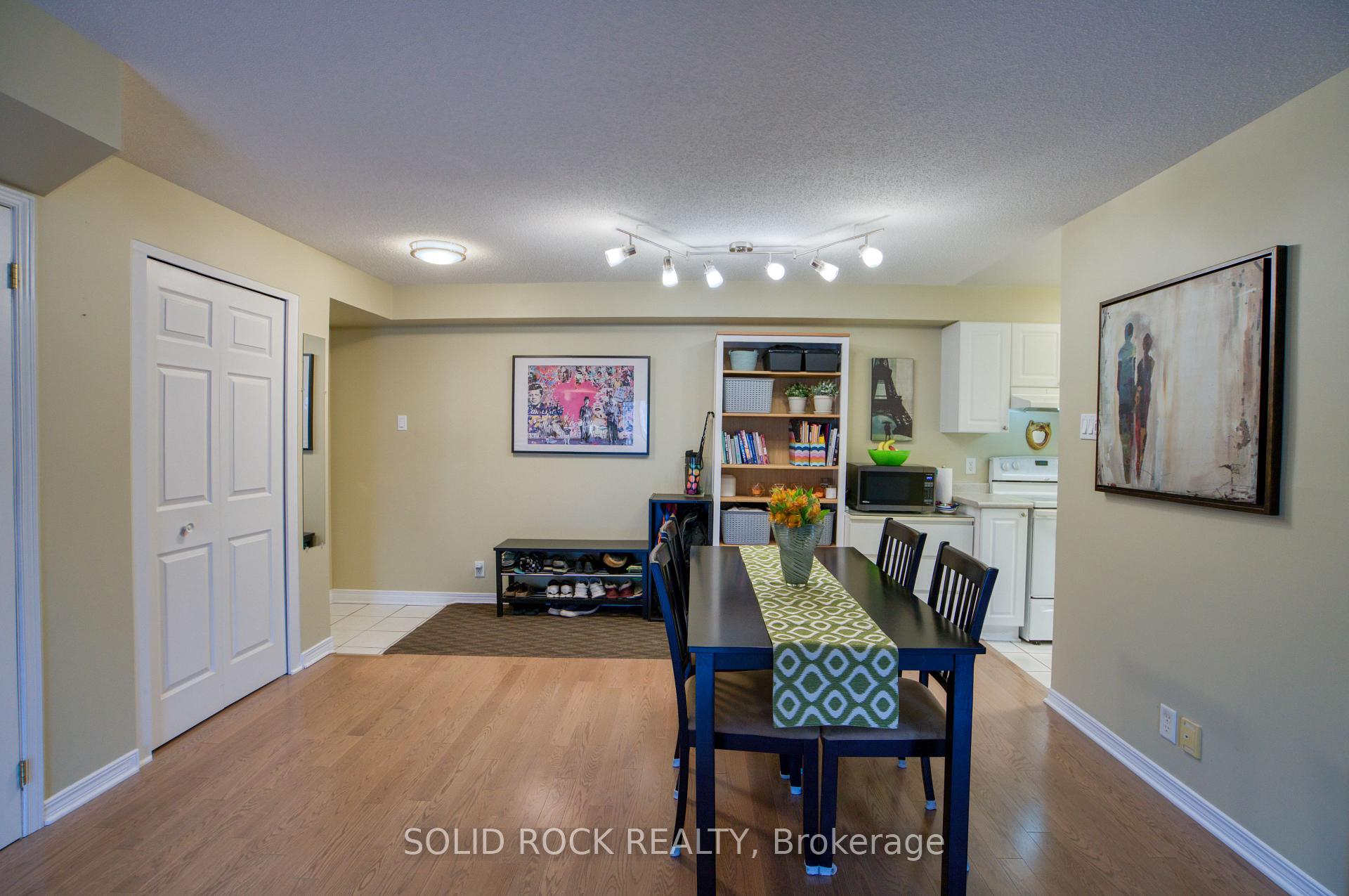 429 Somerset Street W 209, Ottawa Centre — photo 5 of 5
