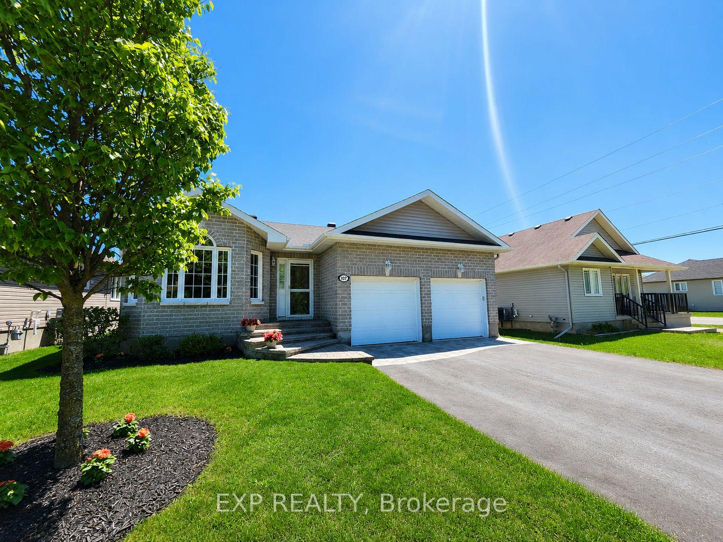 107 Ferrara Drive, Smiths Falls, ON K7A 0A2 — Smiths Falls, Ontario