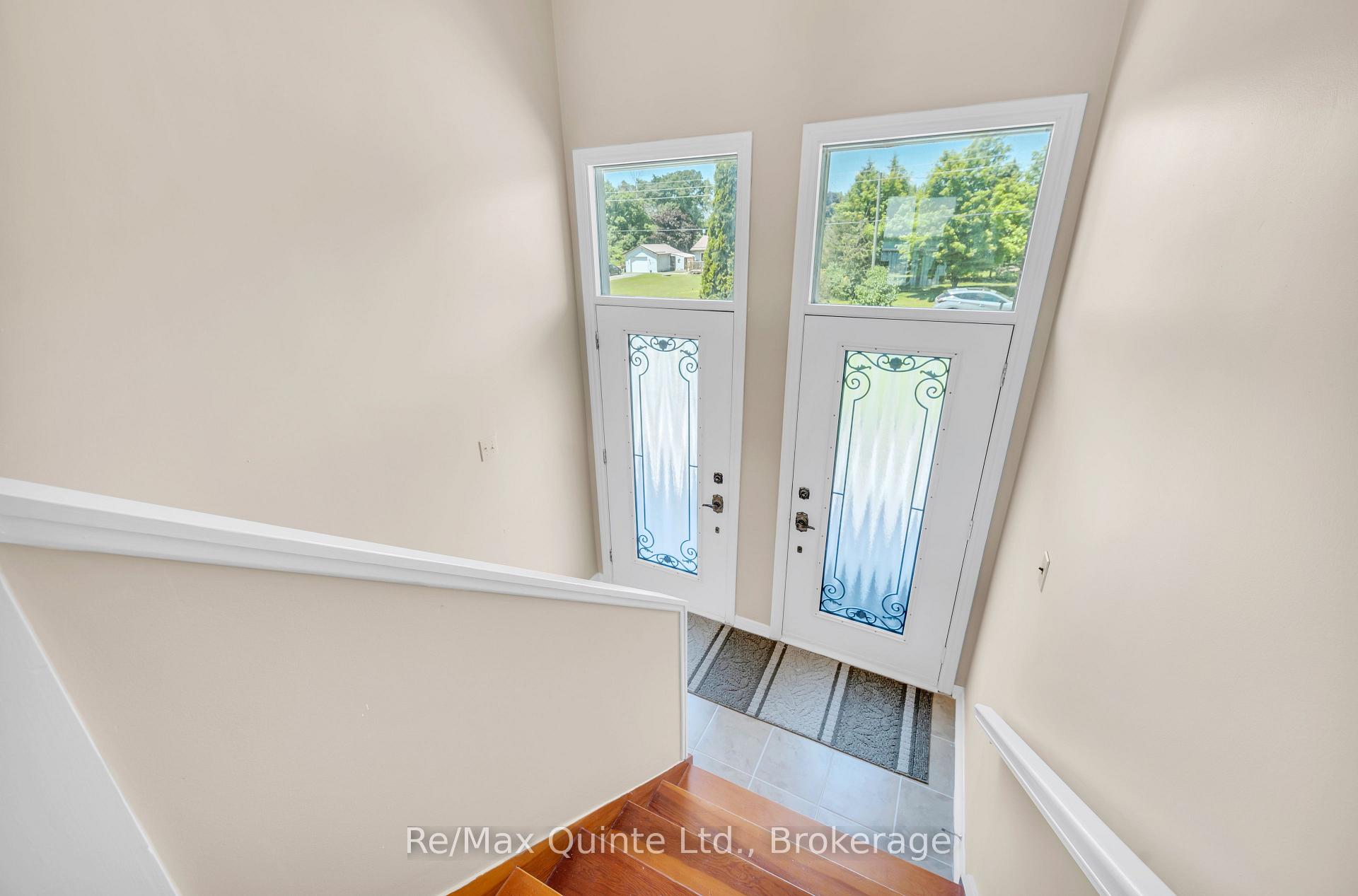 132 HISCOCK SHORES Road, Prince Edward County — photo 4 of 5