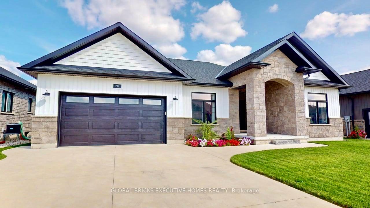 214 Irishwood Lane, Brockton — photo 5 of 5