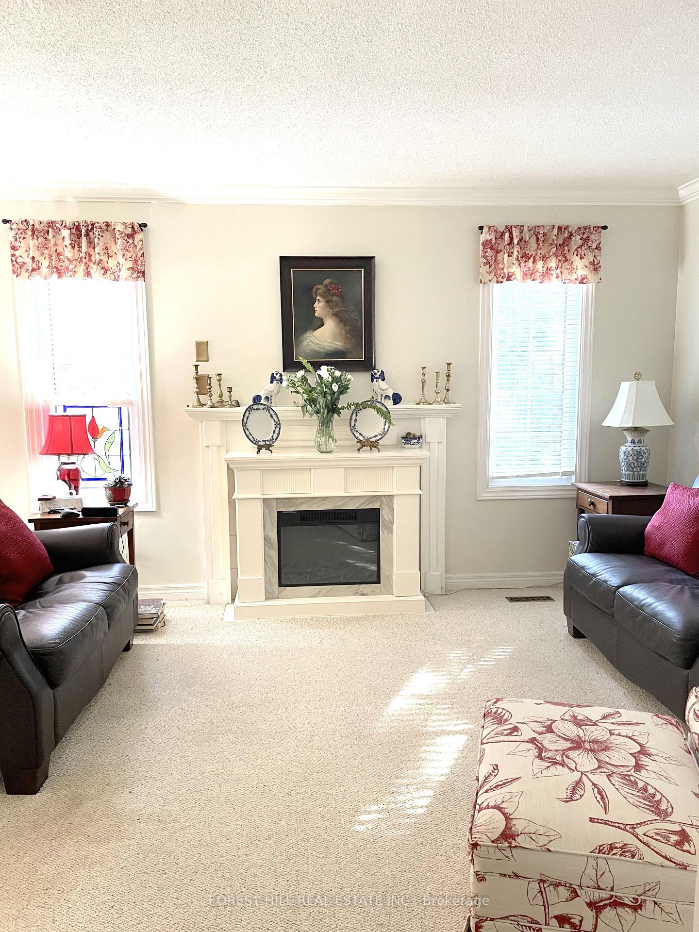 340 Ambleside Drive 21, London North — photo 3 of 5