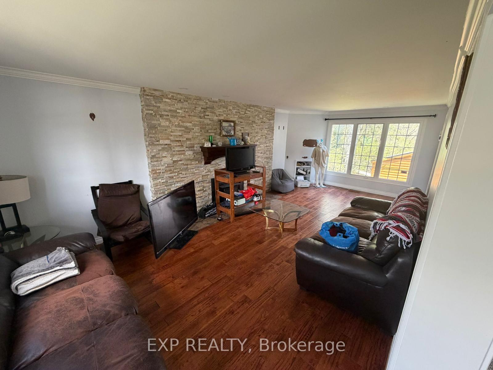 1061 Plante Drive, Hunt Club - Windsor Park Village and Area — photo 3 of 5