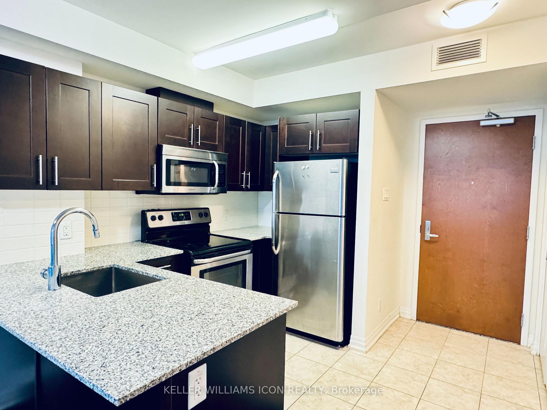 242 Rideau Street 1106, Lower Town - Sandy Hill — photo 4 of 5