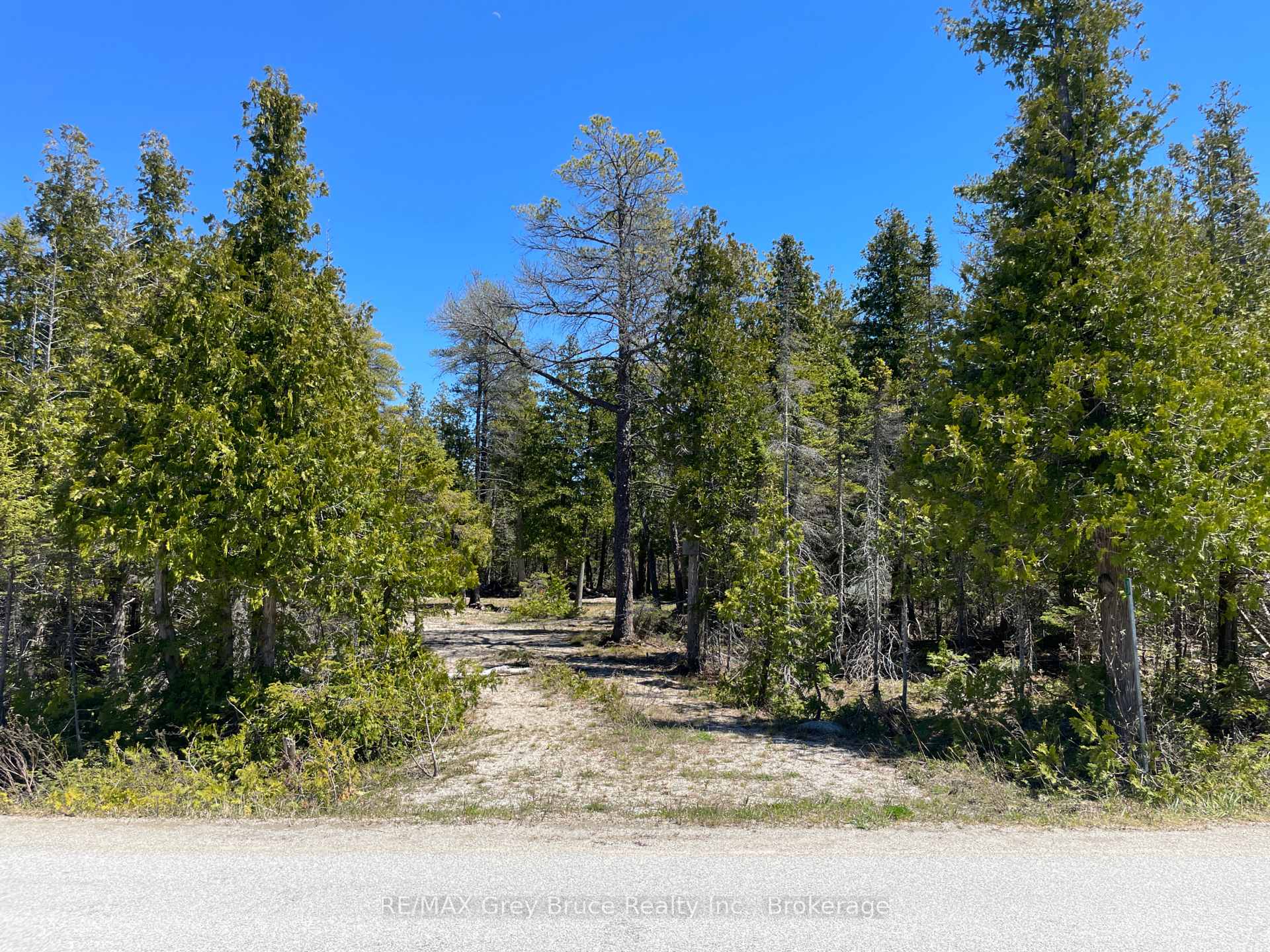 1035 DORCAS BAY Road, Northern Bruce Peninsula — photo 4 of 5