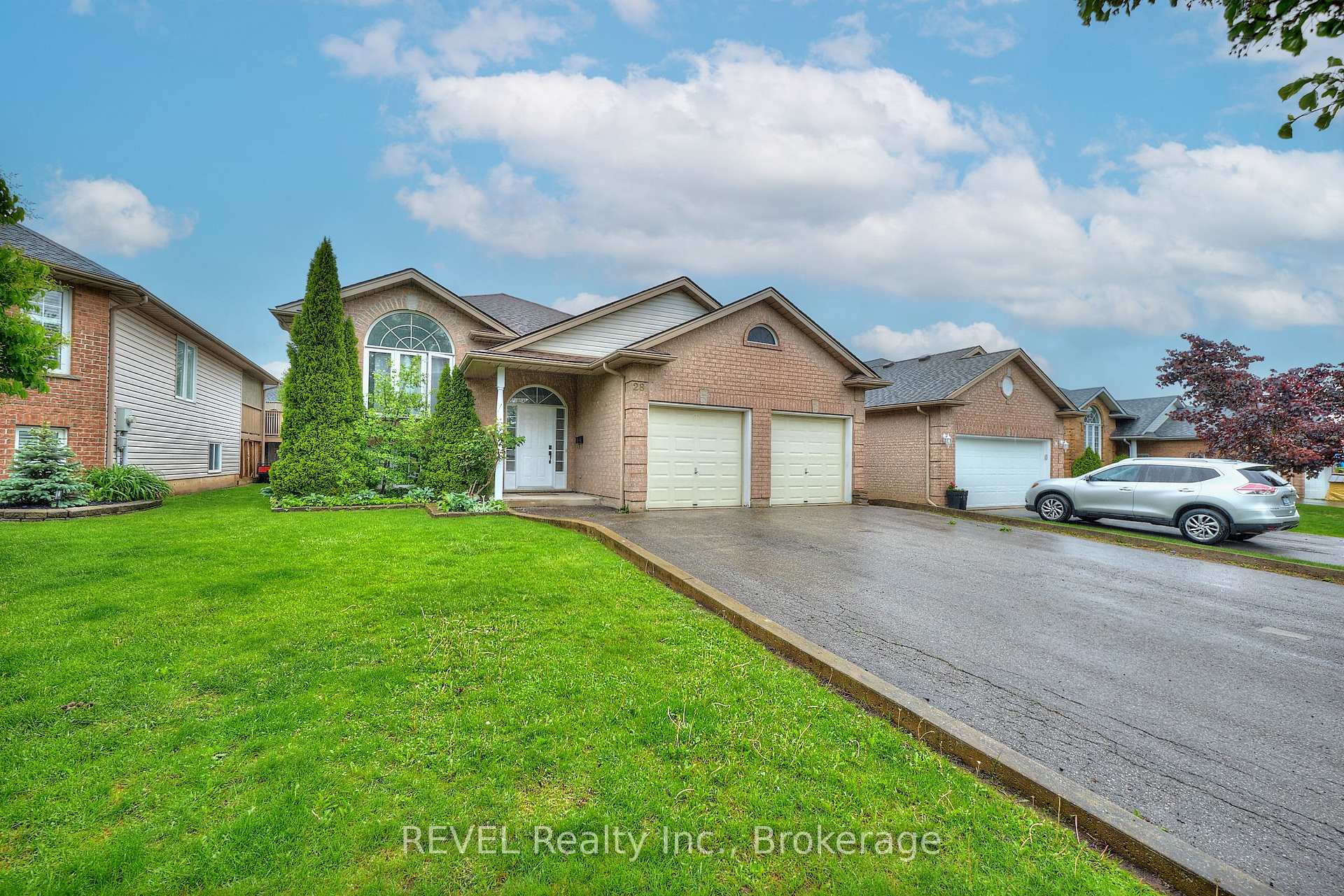 28 QUAKER Road, Welland, ON L3C 7K7 — Welland, Ontario