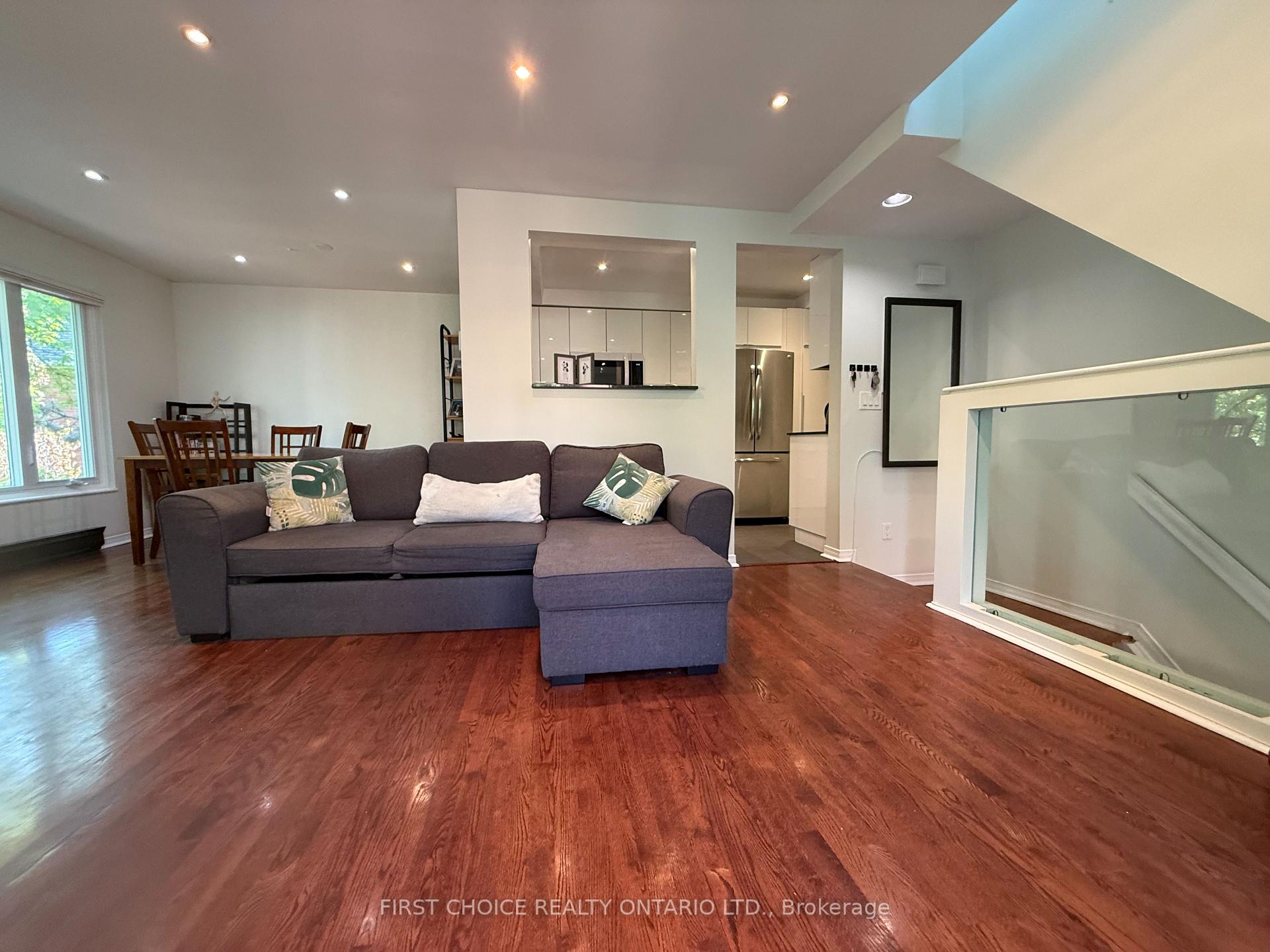 130 Greenfield Avenue C, Glebe - Ottawa East and Area — photo 5 of 5