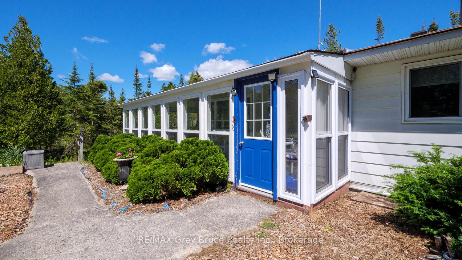 1034 DORCAS BAY Road, Northern Bruce Peninsula — photo 4 of 5