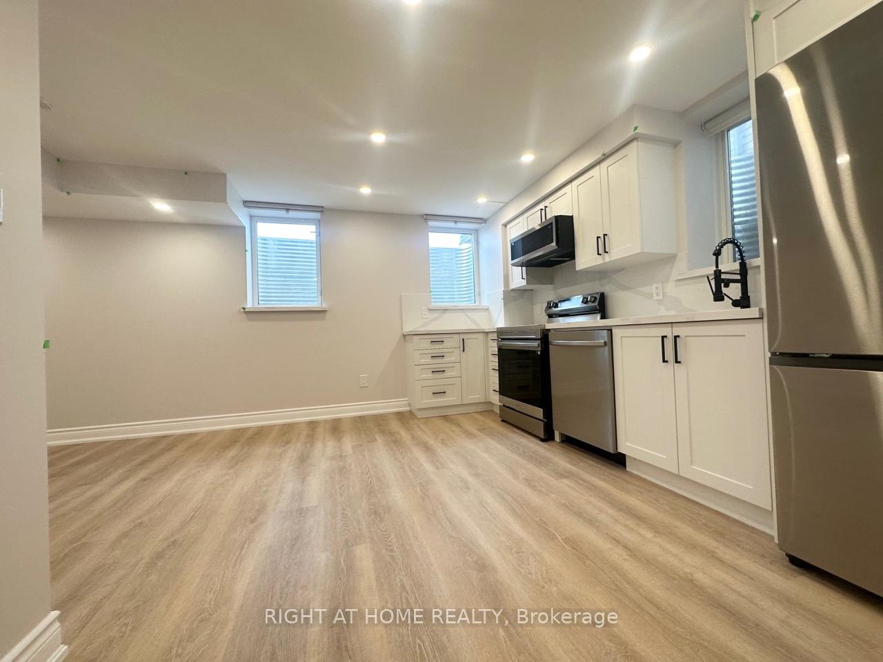 22 Gunn Avenue, Brantford, ON N3T 0V3 — Brantford, Ontario